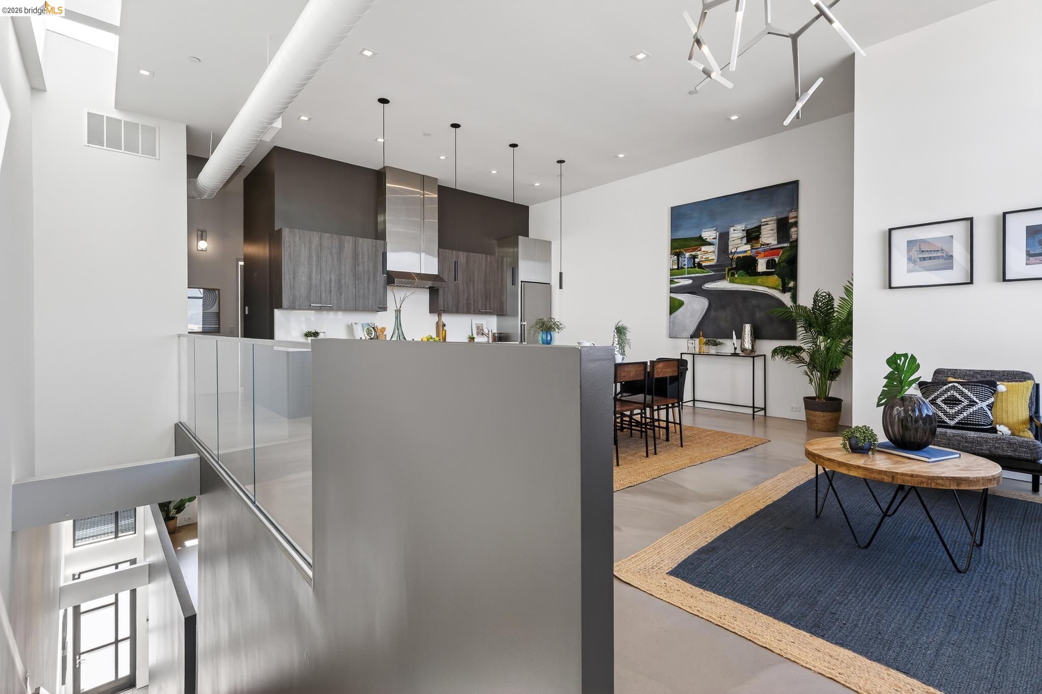 Detail Gallery Image 19 of 41 For 811 Folger Ave, Berkeley,  CA 94710 - 3 Beds | 2/1 Baths