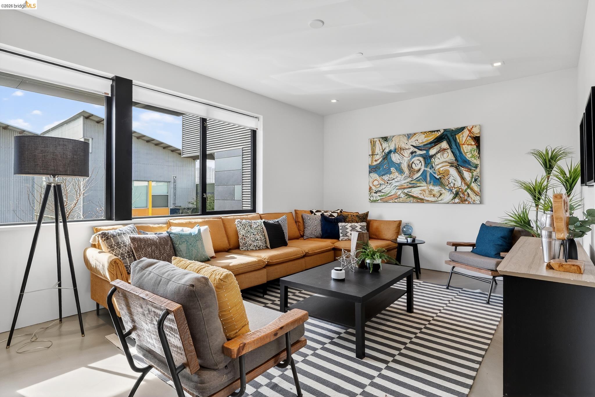 Detail Gallery Image 20 of 41 For 811 Folger Ave, Berkeley,  CA 94710 - 3 Beds | 2/1 Baths