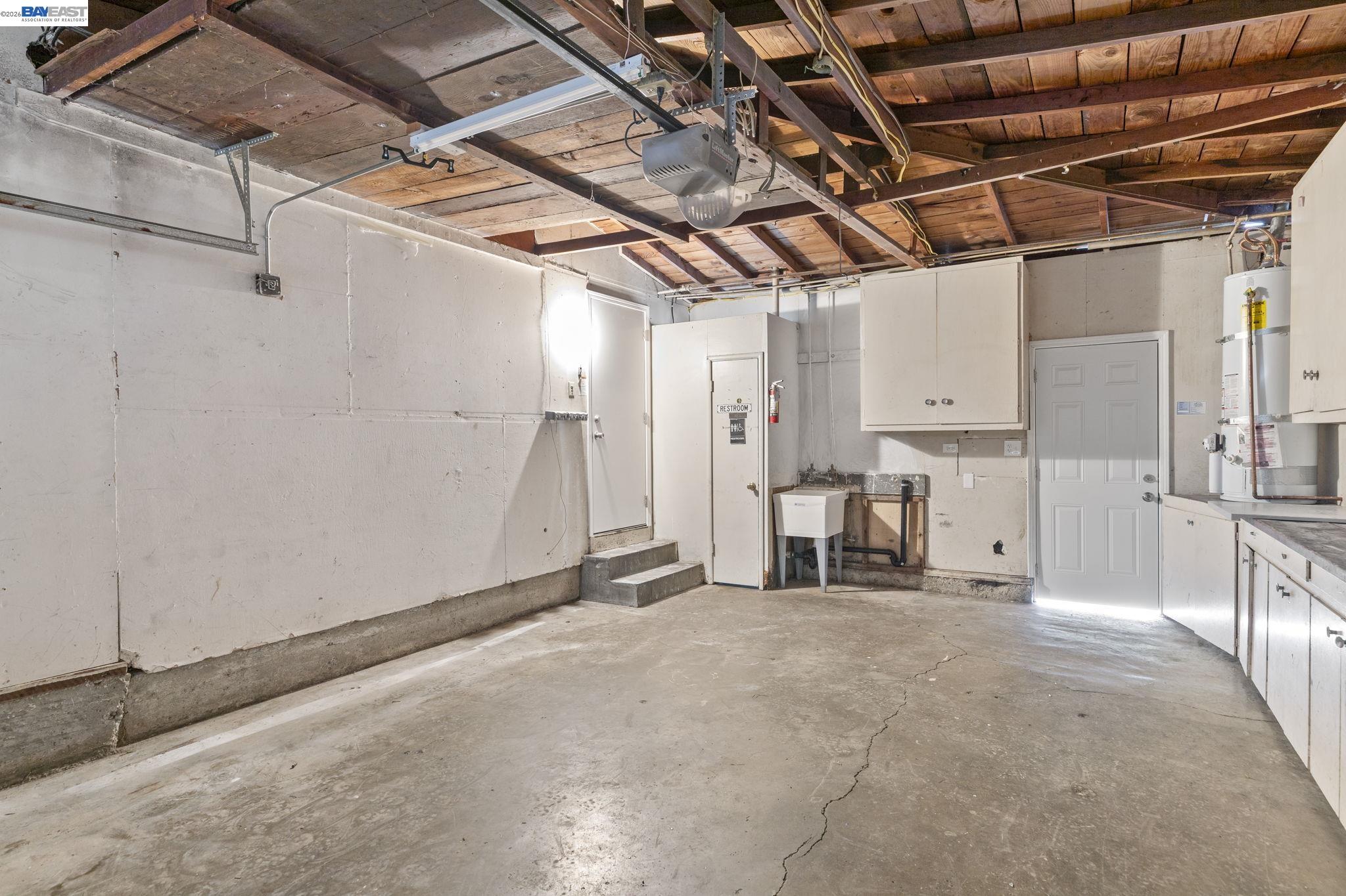 Detail Gallery Image 19 of 26 For 412 Solano Ave, San Lorenzo,  CA 94541 - 3 Beds | 1/1 Baths