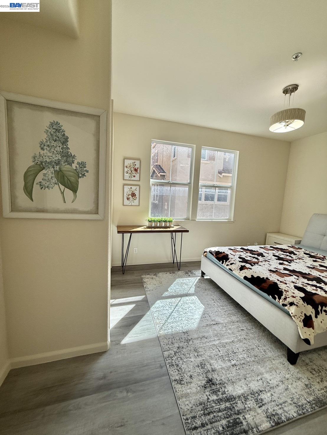 Detail Gallery Image 8 of 35 For 2200 Beech Cir, San Jose,  CA 95131 - 3 Beds | 3 Baths