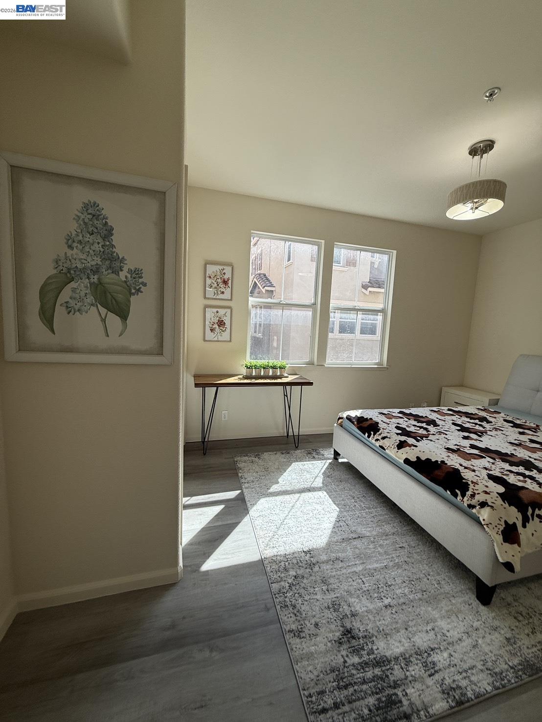 Detail Gallery Image 9 of 29 For 2200 Beech Cir, San Jose,  CA 95131 - 3 Beds | 3 Baths