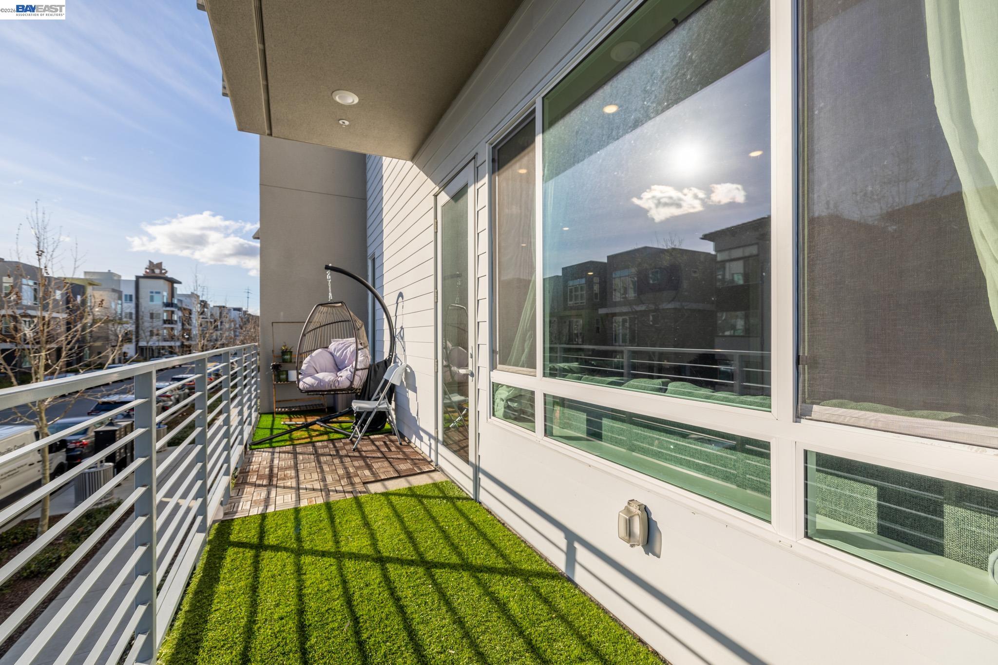 Detail Gallery Image 22 of 47 For 263 Llano De Los Robles Ave #1,  San Jose,  CA 95136 - 3 Beds | 2 Baths