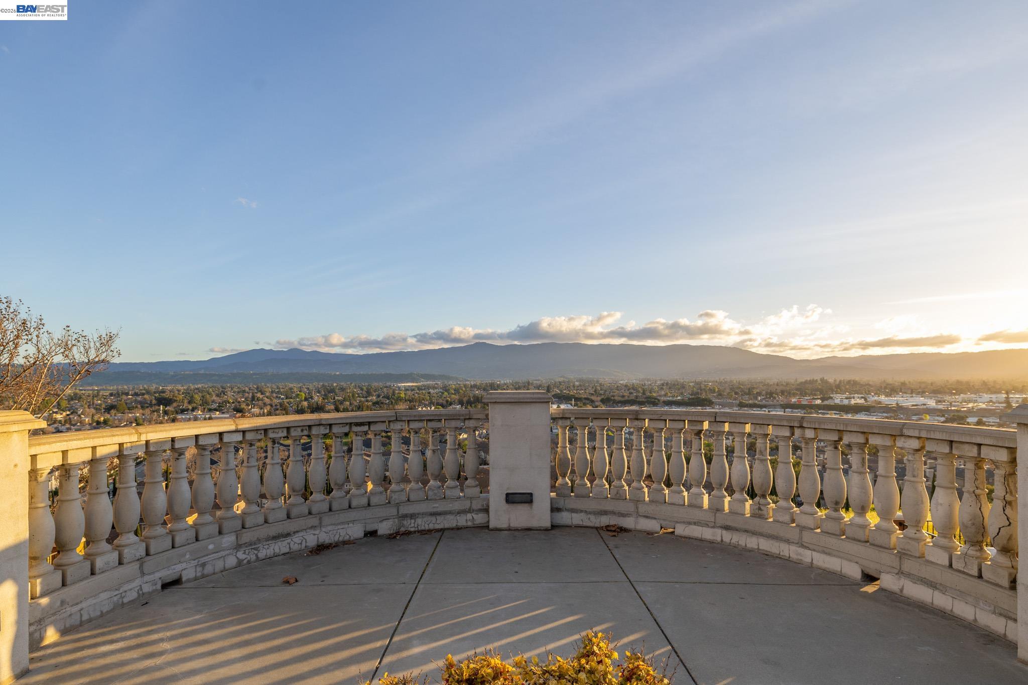 Detail Gallery Image 44 of 47 For 263 Llano De Los Robles Ave #1,  San Jose,  CA 95136 - 3 Beds | 2 Baths