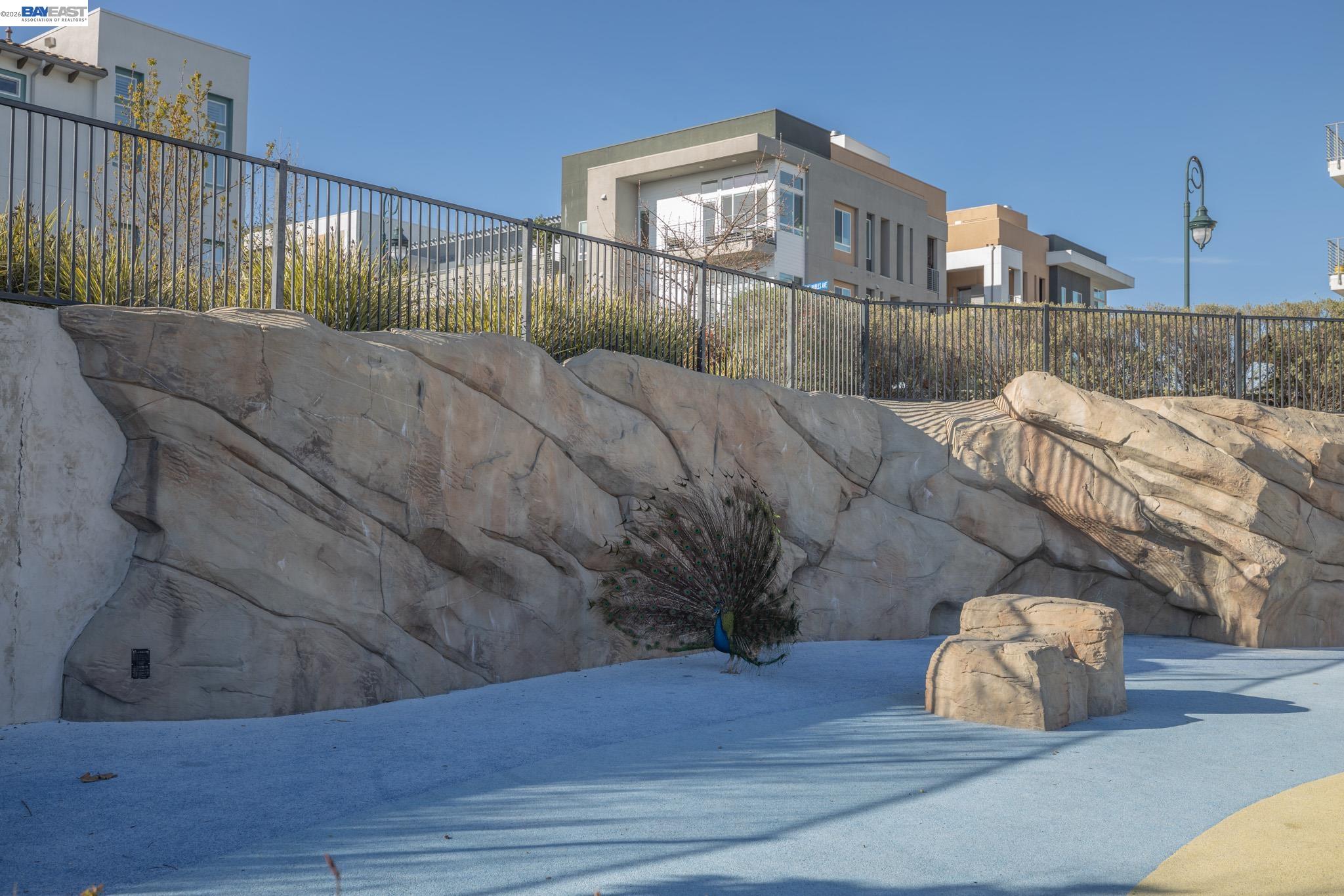 Detail Gallery Image 45 of 47 For 263 Llano De Los Robles Ave #1,  San Jose,  CA 95136 - 3 Beds | 2 Baths