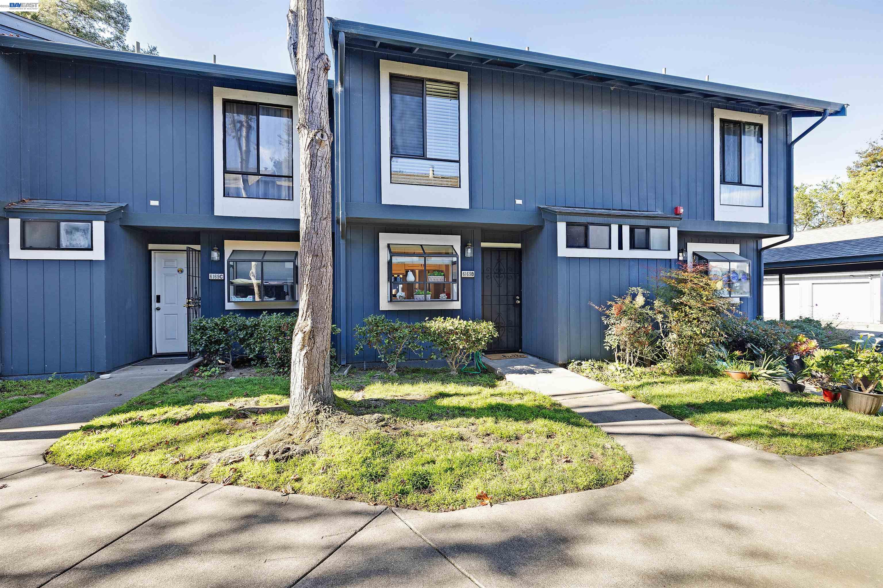 Photo #4: 41125140 Listing: Photo #4