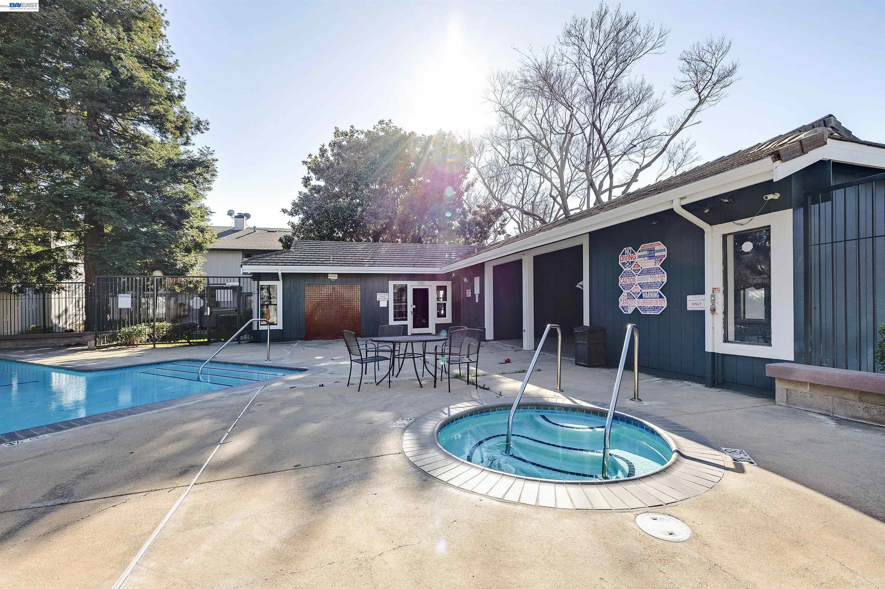 Detail Gallery Image 43 of 46 For 6169 Thornton Avenue #B,  Newark,  CA 94560 - 2 Beds | 2/1 Baths