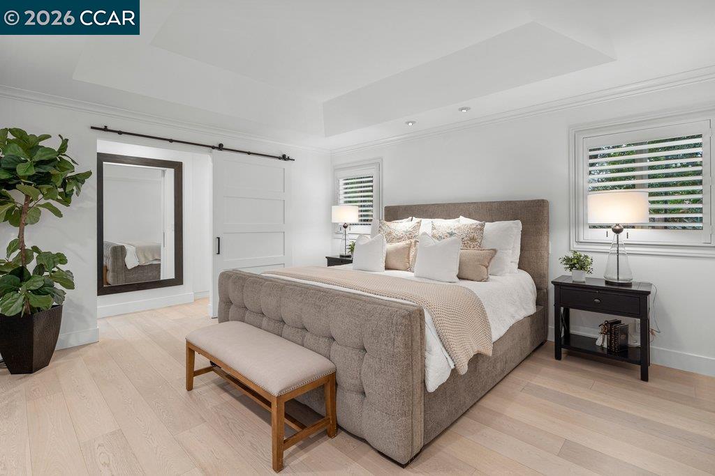 Detail Gallery Image 26 of 60 For 22 Calle Del Casarillo, Diablo,  CA 94528 - 6 Beds | 6 Baths