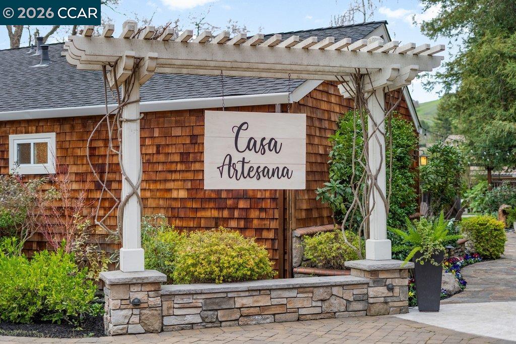 Detail Gallery Image 37 of 60 For 22 Calle Del Casarillo, Diablo,  CA 94528 - 6 Beds | 6 Baths