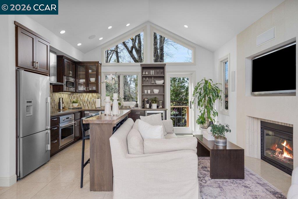 Detail Gallery Image 38 of 60 For 22 Calle Del Casarillo, Diablo,  CA 94528 - 6 Beds | 6 Baths