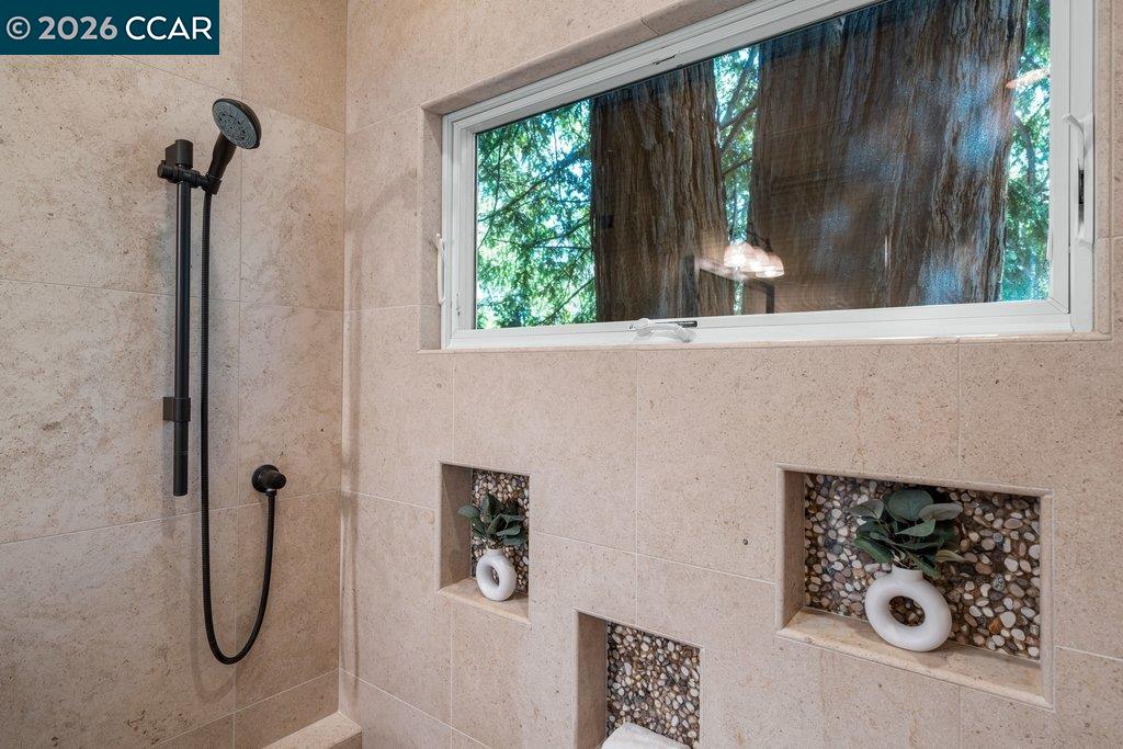 Detail Gallery Image 40 of 60 For 22 Calle Del Casarillo, Diablo,  CA 94528 - 6 Beds | 6 Baths