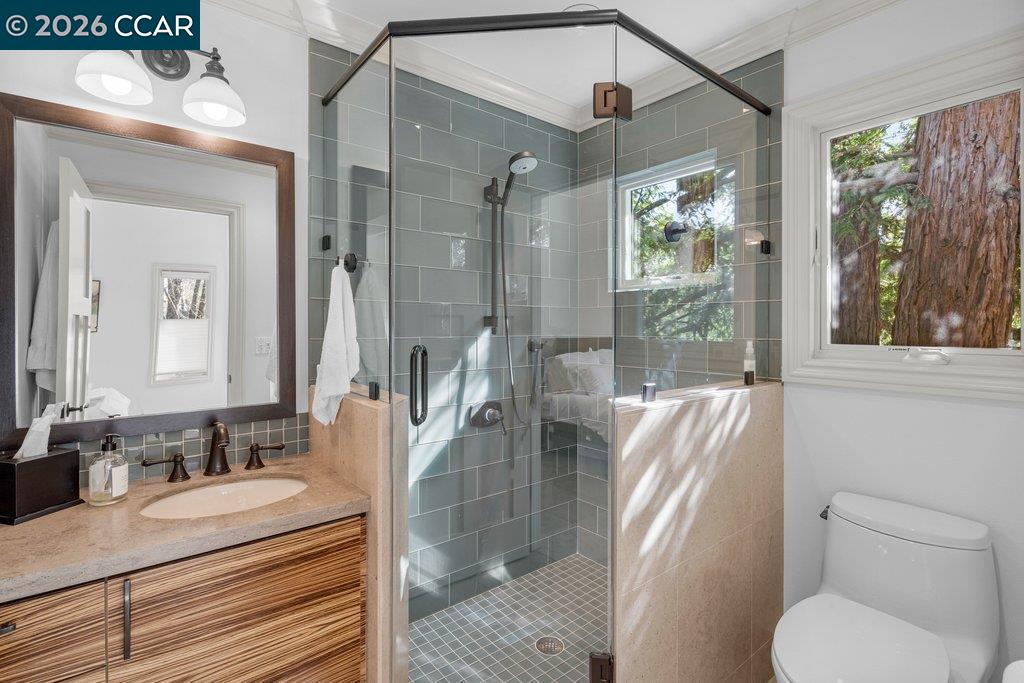 Detail Gallery Image 42 of 60 For 22 Calle Del Casarillo, Diablo,  CA 94528 - 6 Beds | 6 Baths