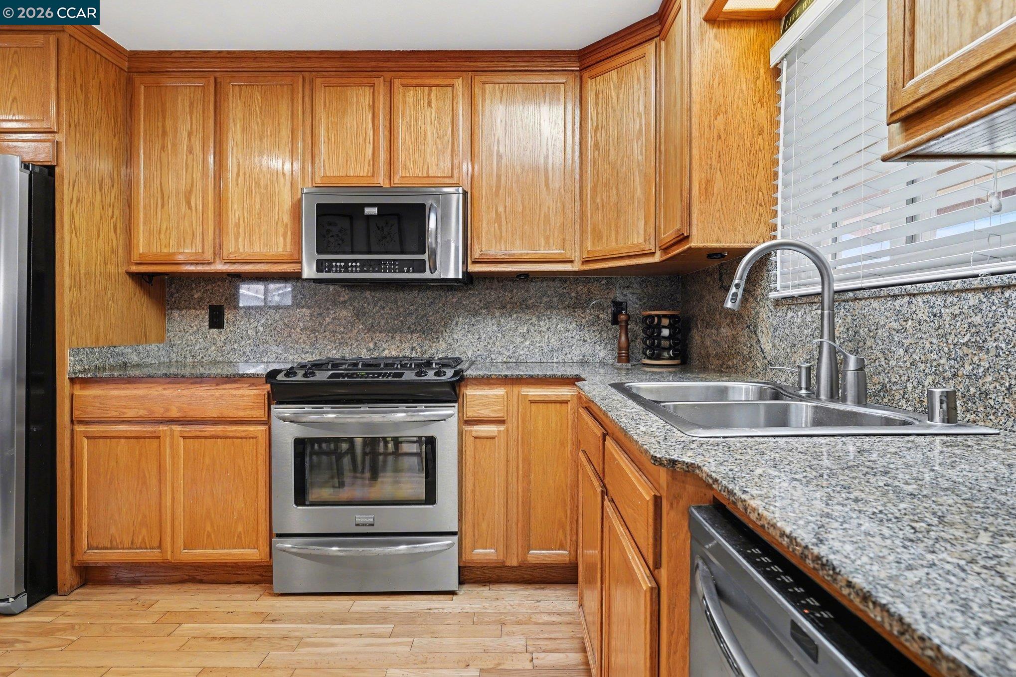 Detail Gallery Image 12 of 32 For 2715 Sargent Ave, San Pablo,  CA 94806 - 3 Beds | 1/1 Baths