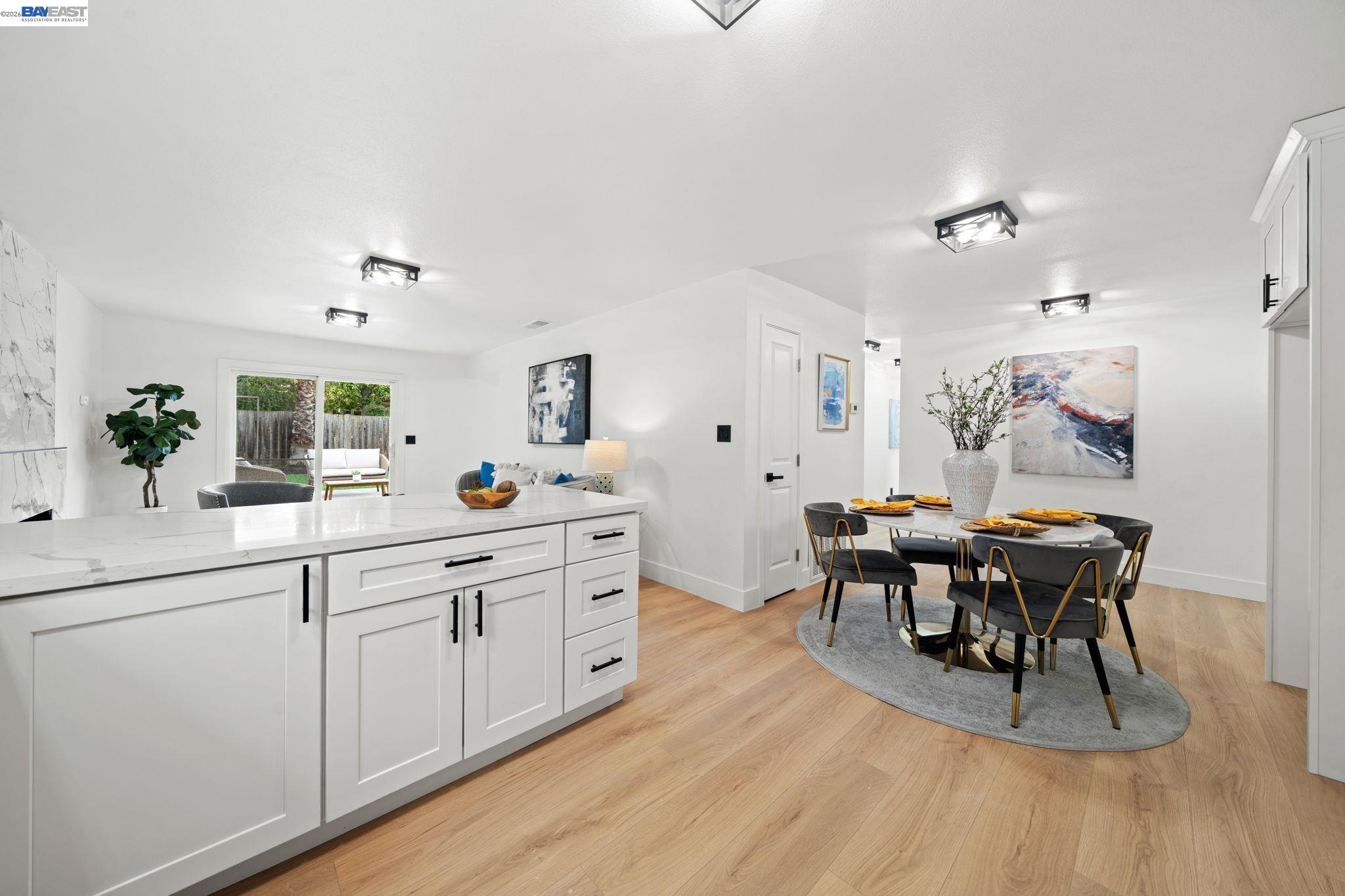 Detail Gallery Image 12 of 31 For 1602 Endriss Dr, Martinez,  CA 94553 - 3 Beds | 2 Baths