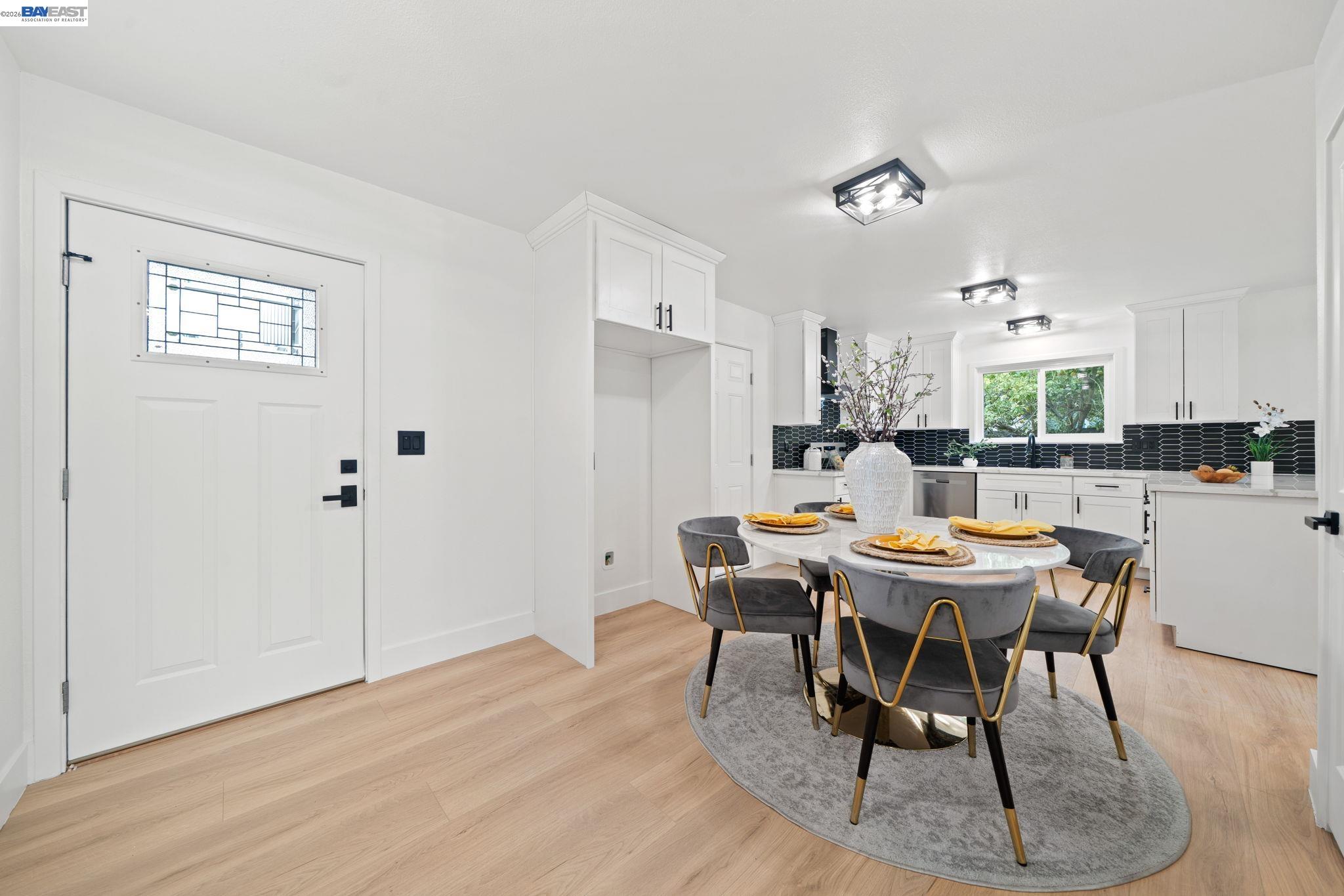 Detail Gallery Image 6 of 31 For 1602 Endriss Dr, Martinez,  CA 94553 - 3 Beds | 2 Baths