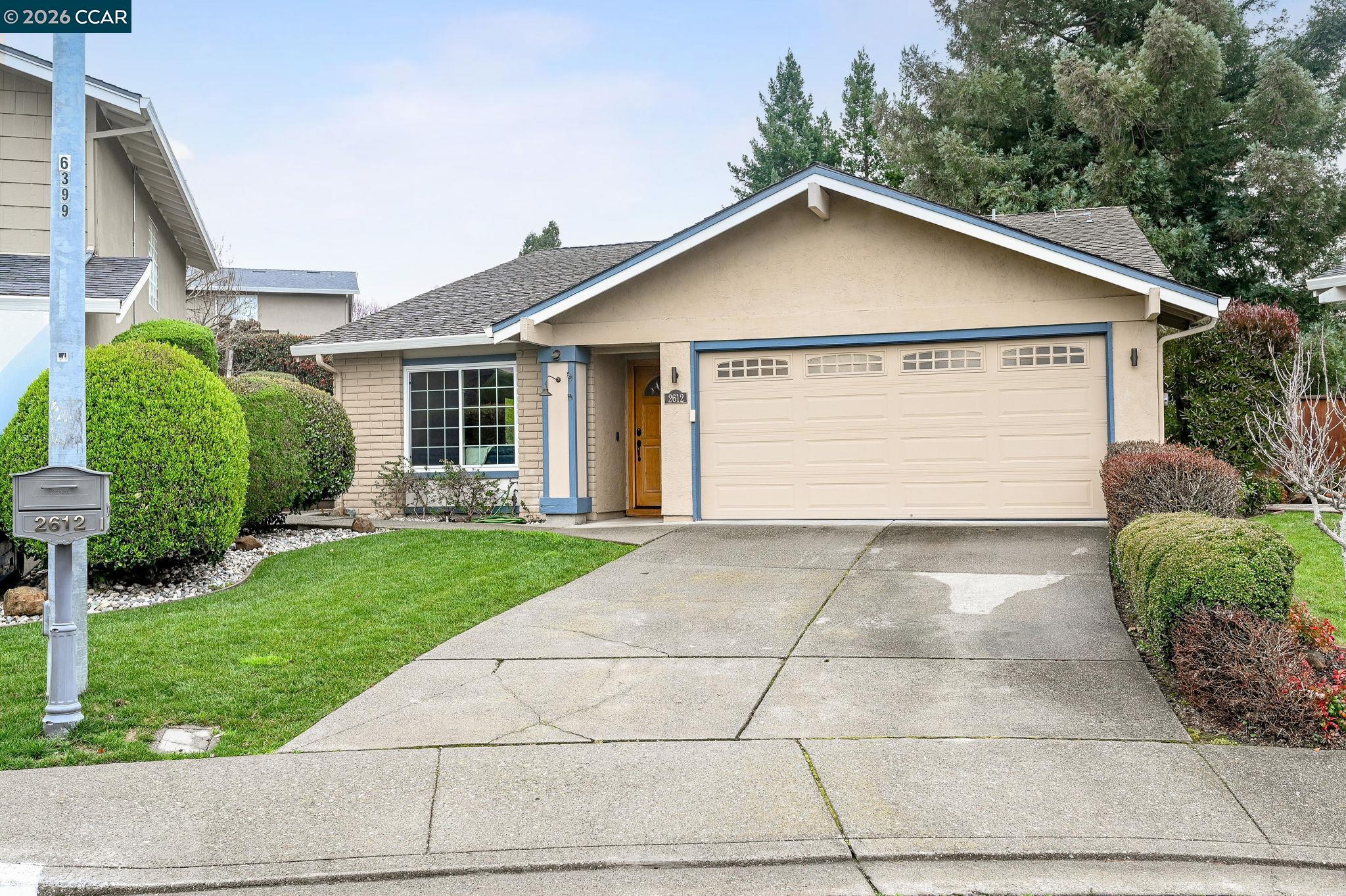 Front Image Thumbnail for CC41125147