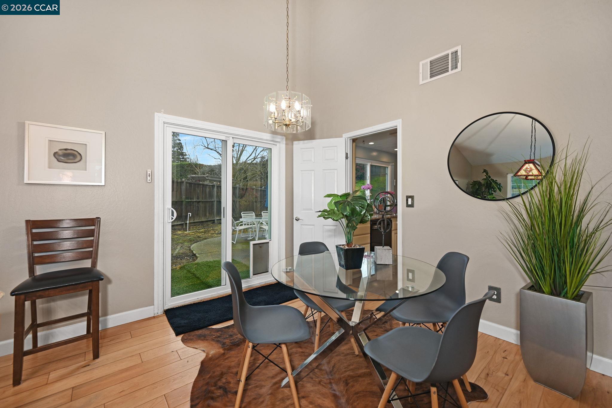 Detail Gallery Image 6 of 33 For 2612 Durango Ln, San Ramon,  CA 94583 - 3 Beds | 2 Baths