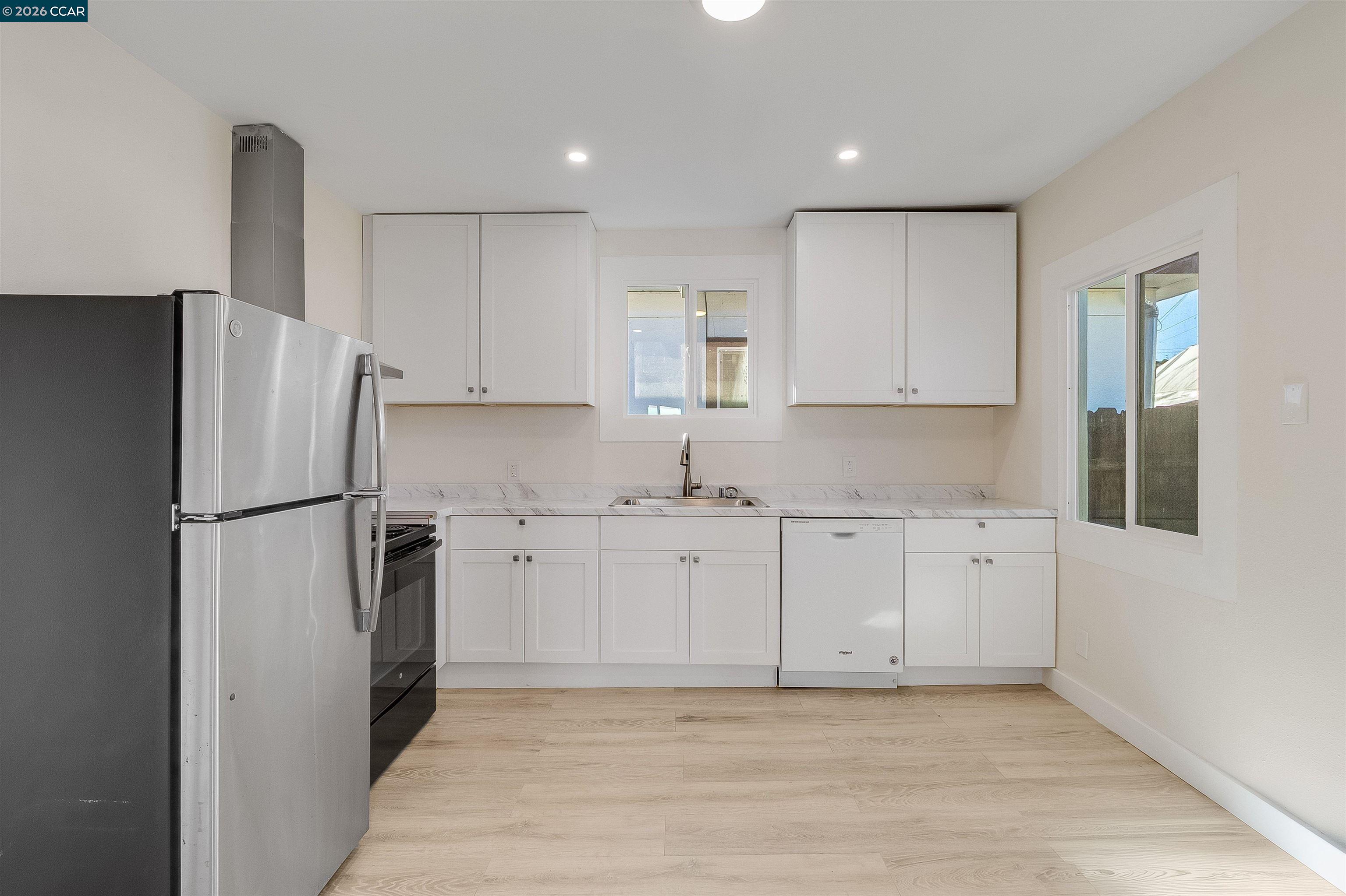 Detail Gallery Image 16 of 31 For 125 Broadway St, Vallejo,  CA 94590 - 2 Beds | 1 Baths