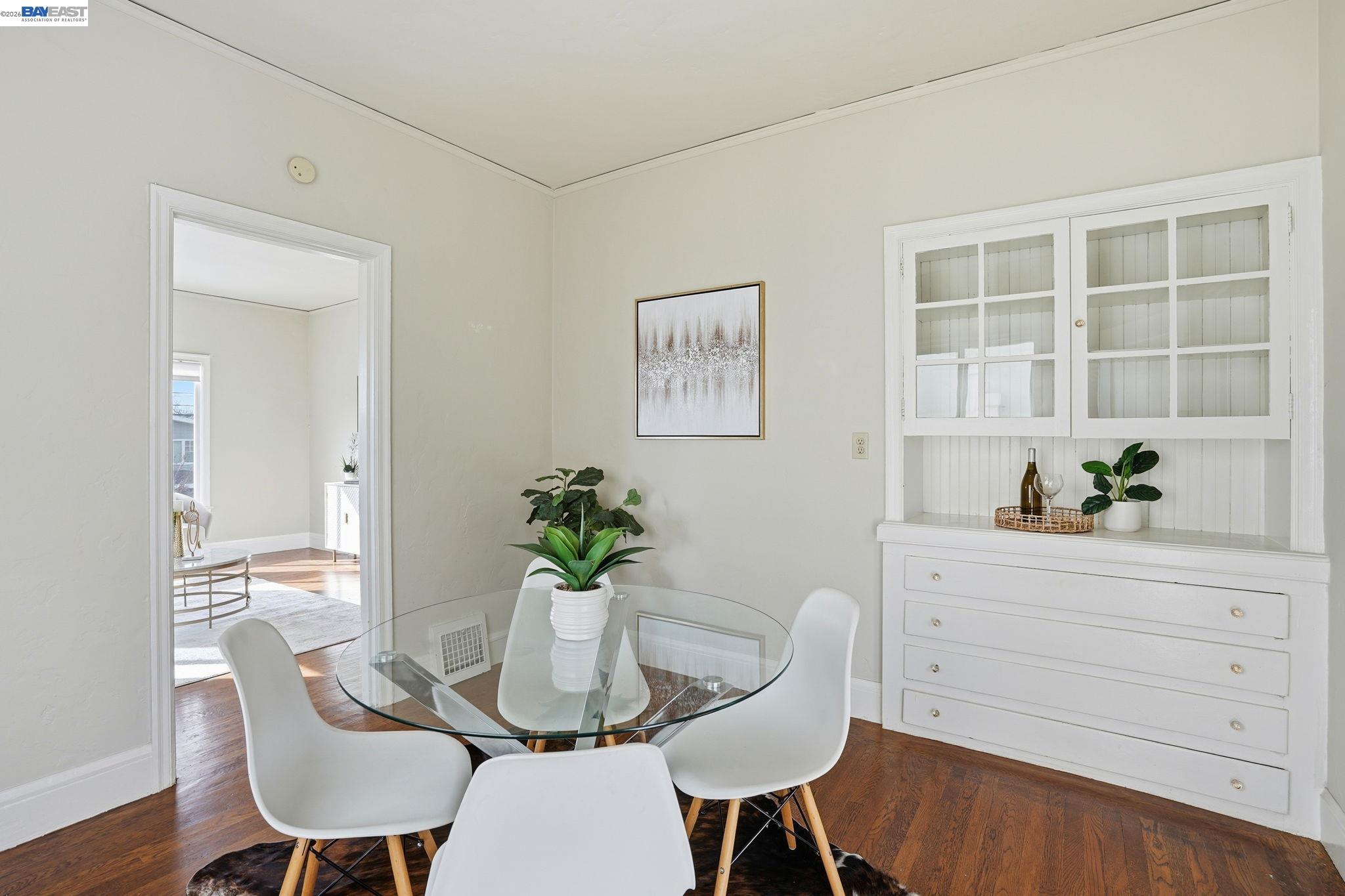 Detail Gallery Image 20 of 36 For 1424 Hampel St, Oakland,  CA 94602 - – Beds | – Baths