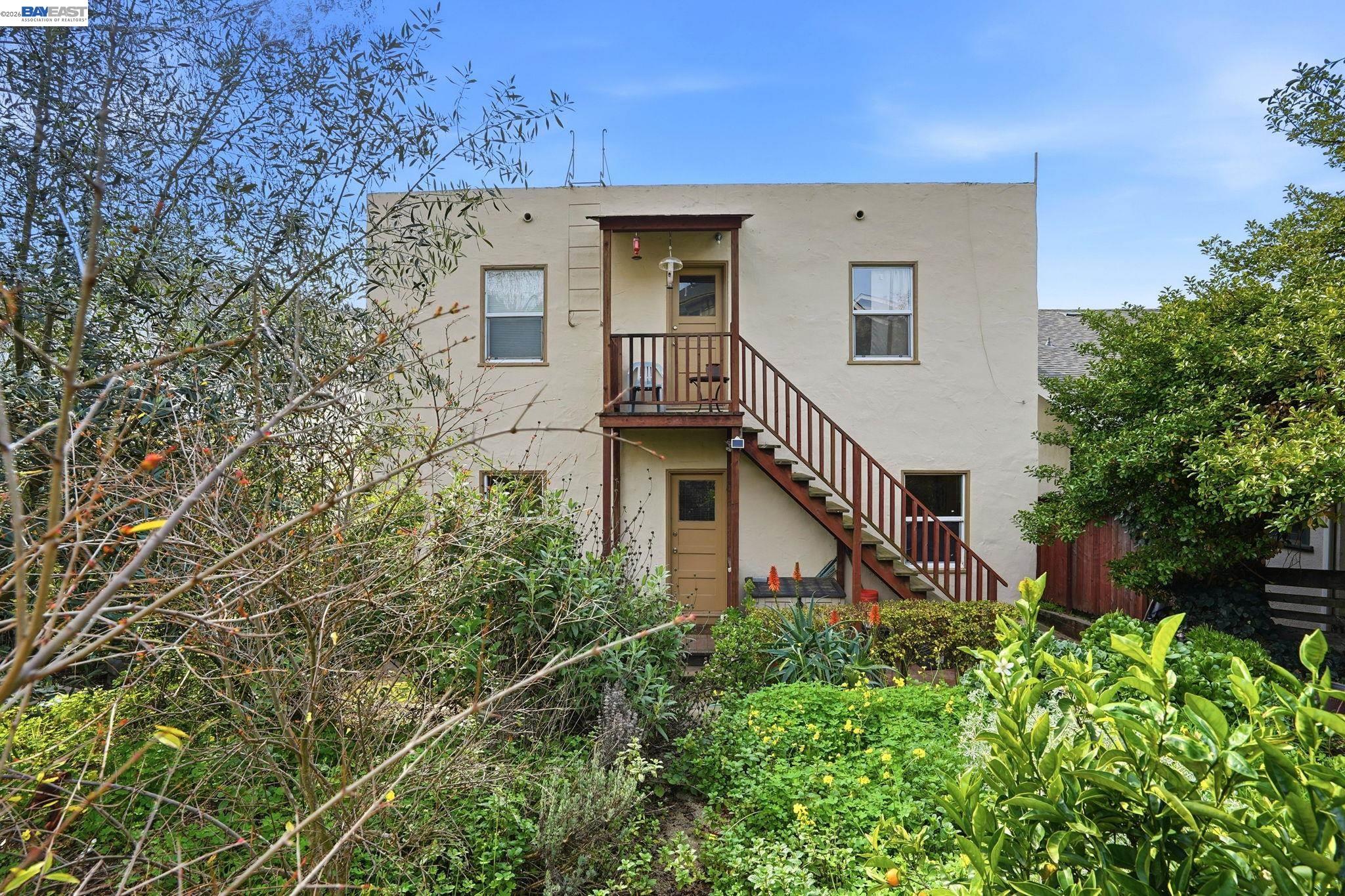 Detail Gallery Image 31 of 36 For 1424 Hampel St, Oakland,  CA 94602 - – Beds | – Baths