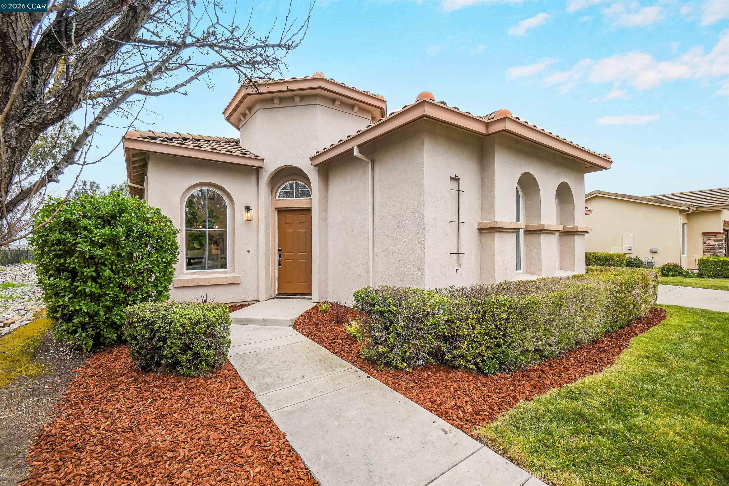 Detail Gallery Image 12 of 60 For 175 Oakridge Way, Rio Vista,  CA 94571 - 3 Beds | 2/1 Baths