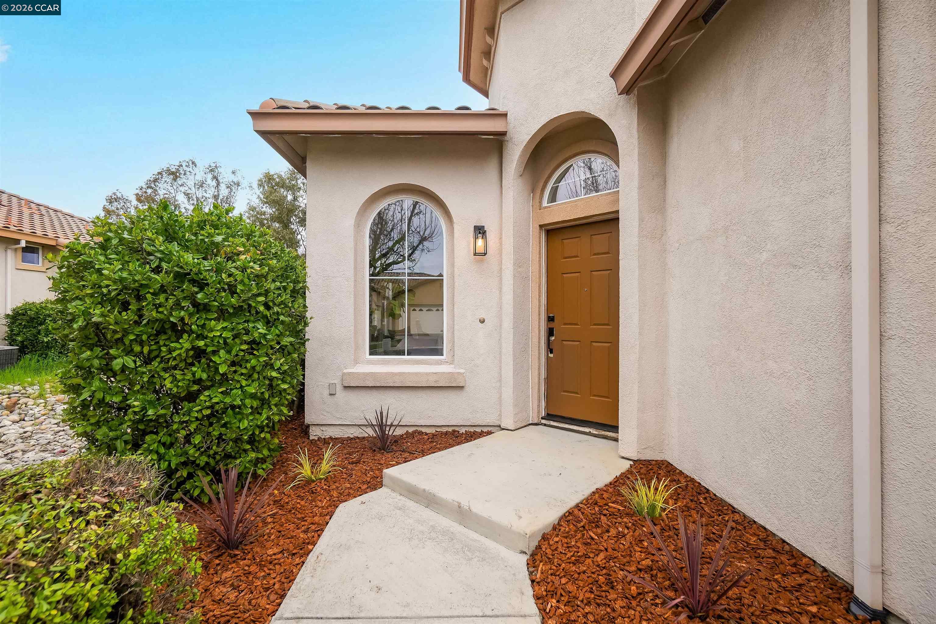 Detail Gallery Image 13 of 60 For 175 Oakridge Way, Rio Vista,  CA 94571 - 3 Beds | 2/1 Baths