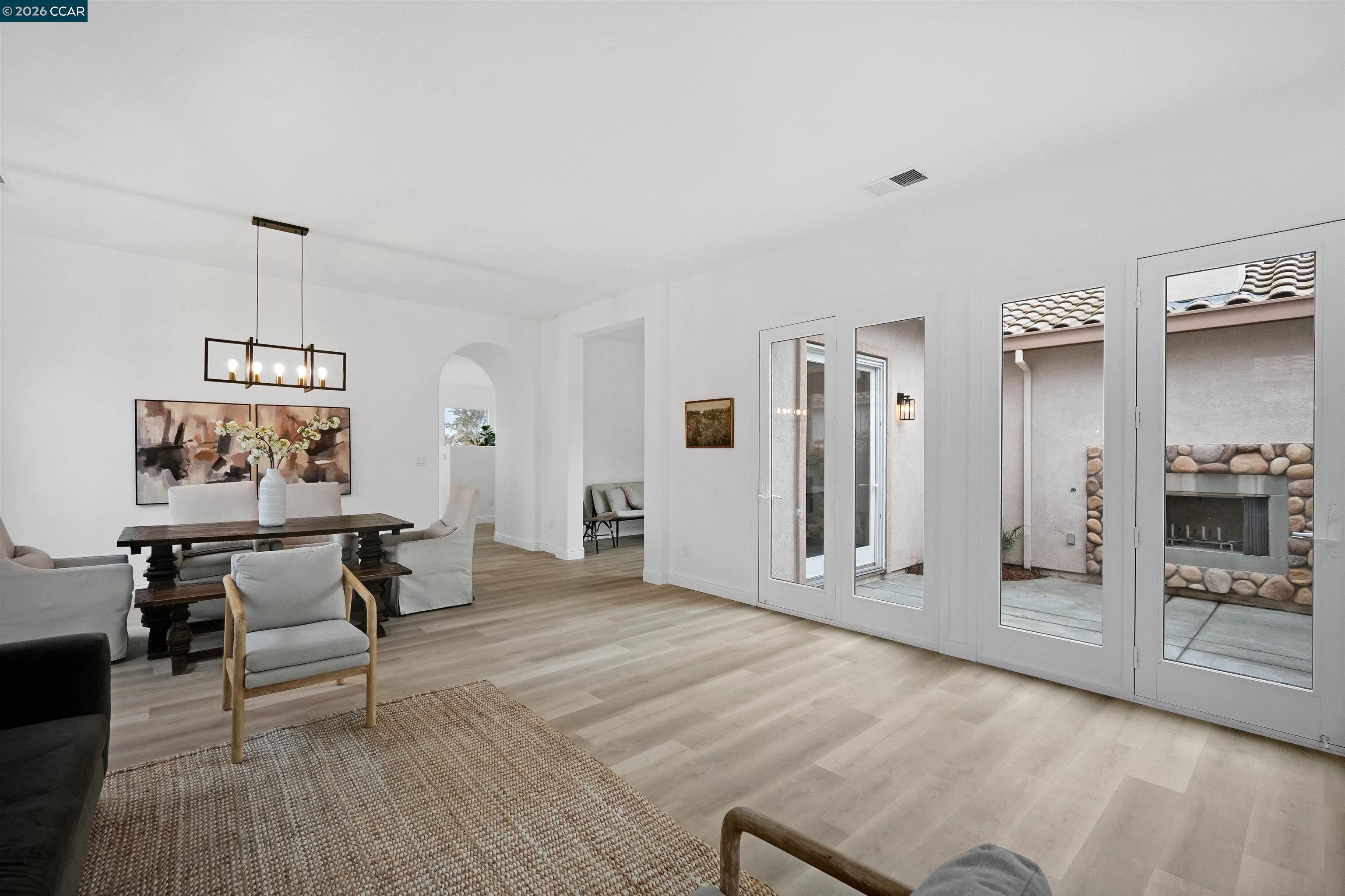 Detail Gallery Image 19 of 60 For 175 Oakridge Way, Rio Vista,  CA 94571 - 3 Beds | 2/1 Baths