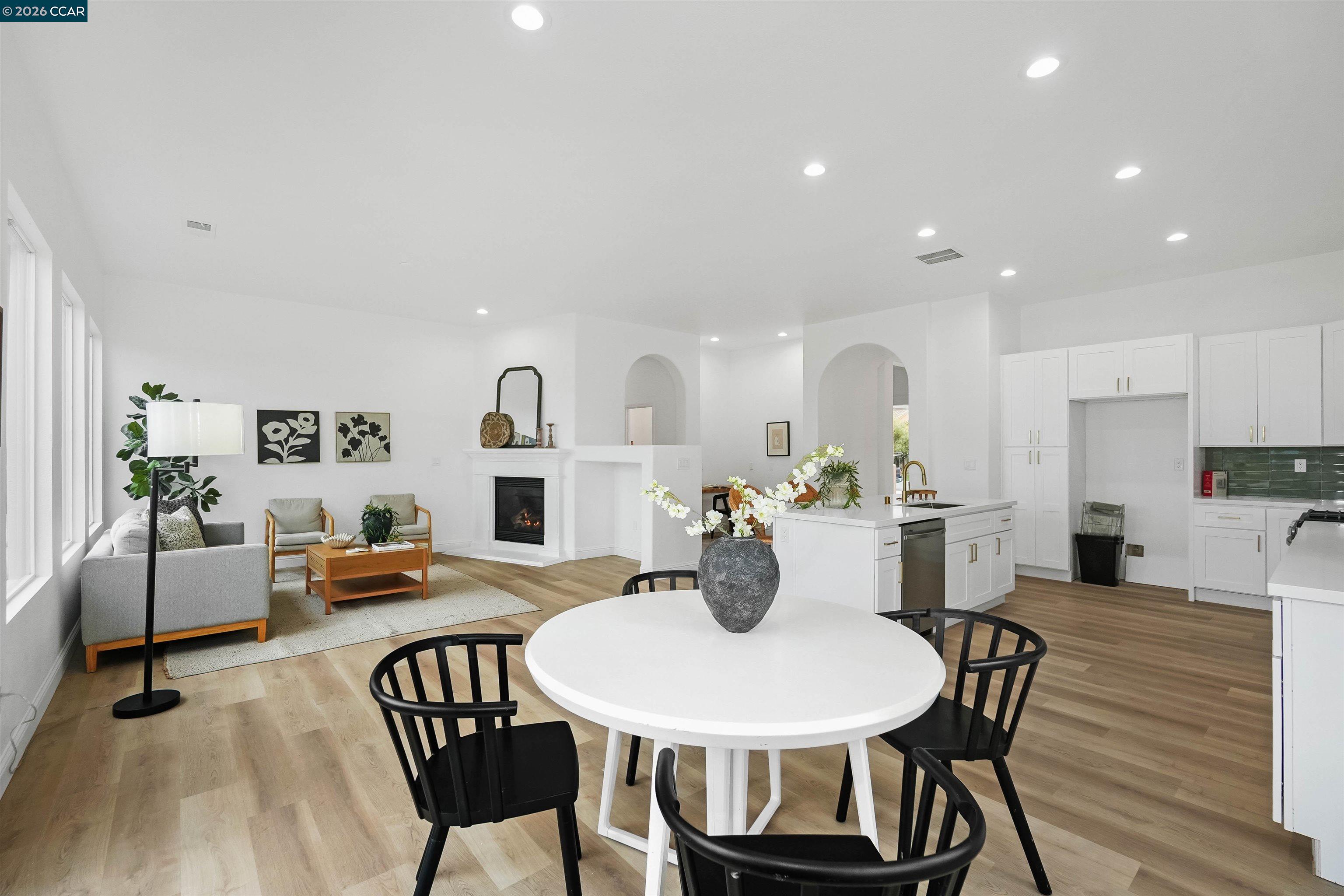 Detail Gallery Image 27 of 60 For 175 Oakridge Way, Rio Vista,  CA 94571 - 3 Beds | 2/1 Baths