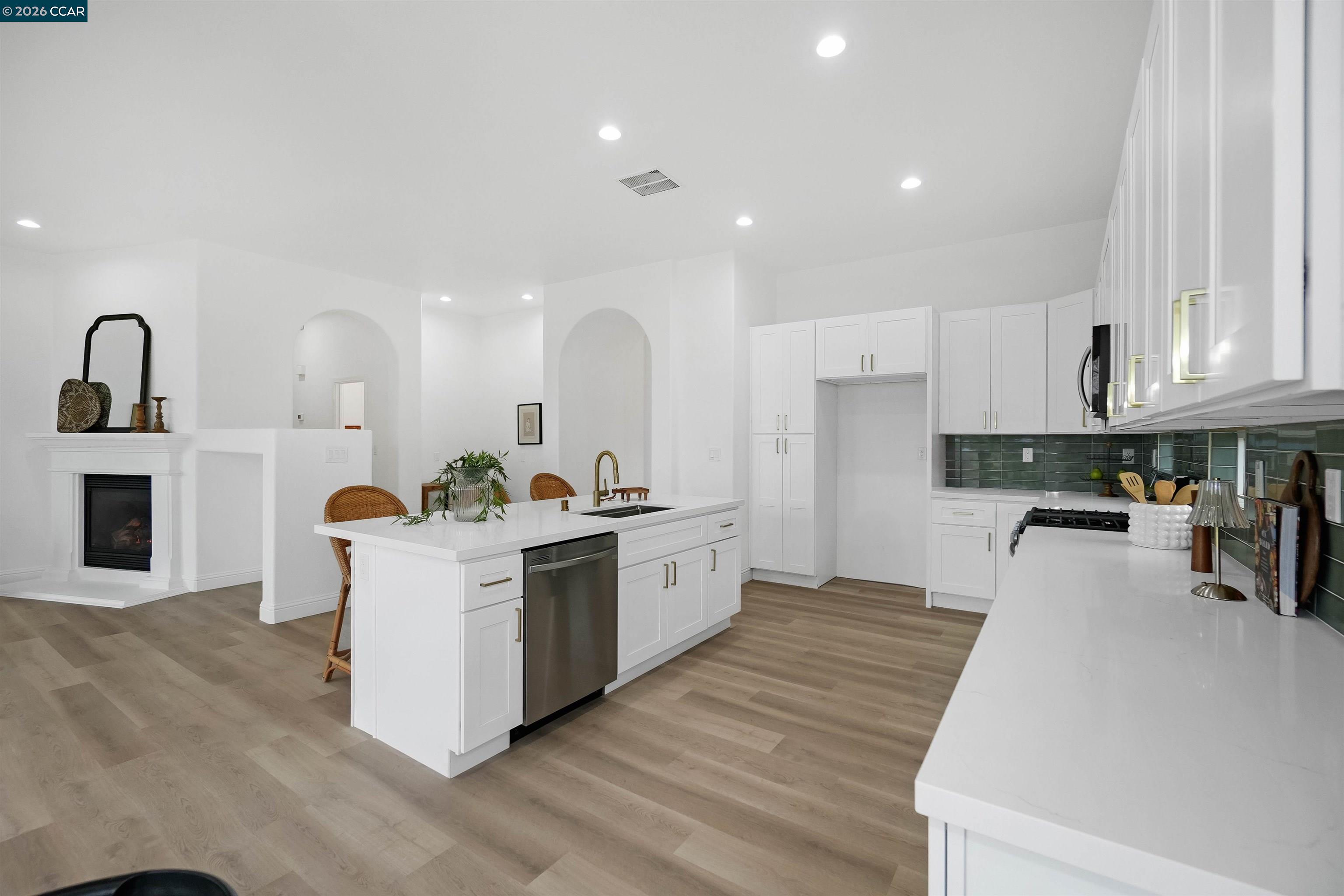 Detail Gallery Image 28 of 60 For 175 Oakridge Way, Rio Vista,  CA 94571 - 3 Beds | 2/1 Baths