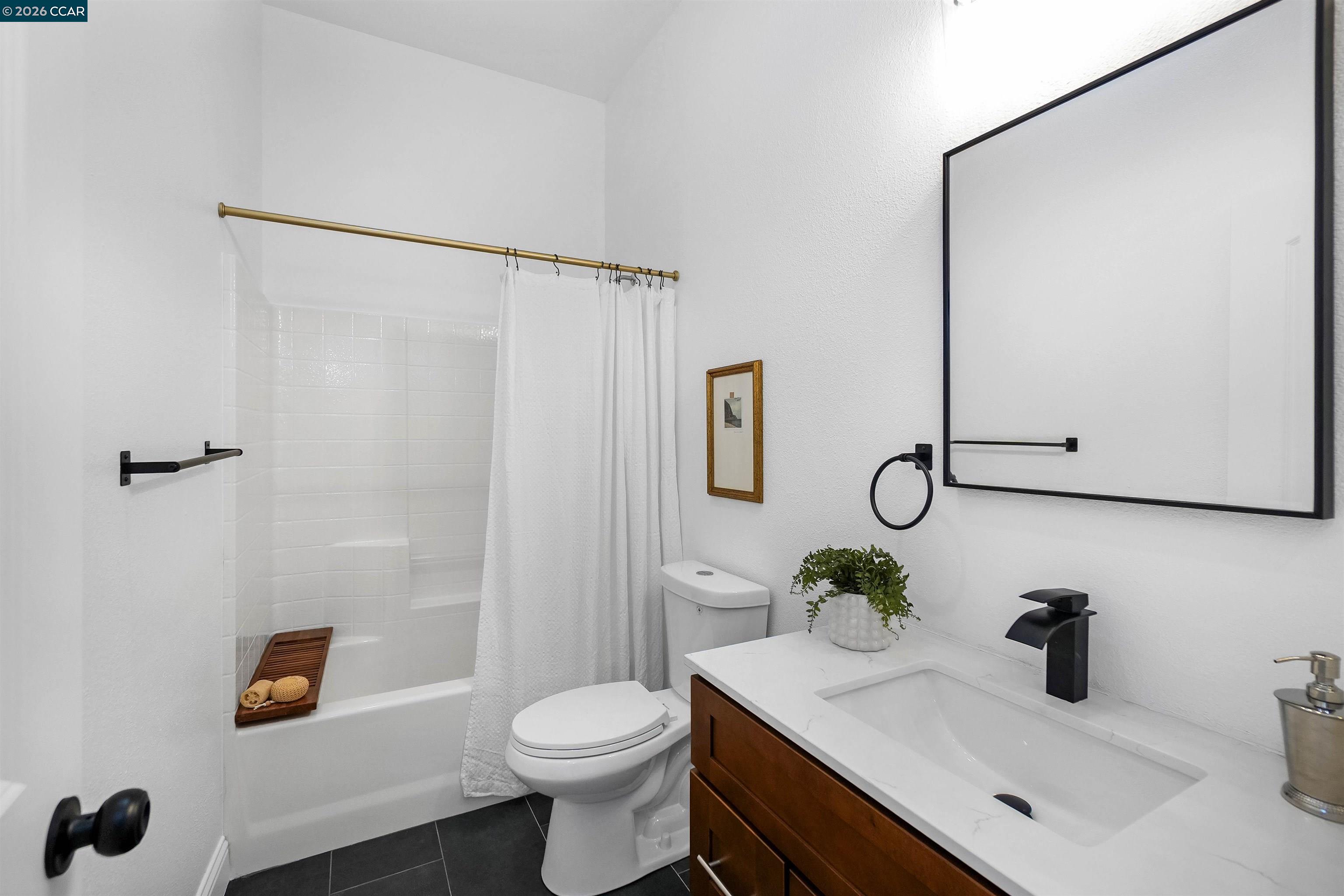 Detail Gallery Image 51 of 60 For 175 Oakridge Way, Rio Vista,  CA 94571 - 3 Beds | 2/1 Baths