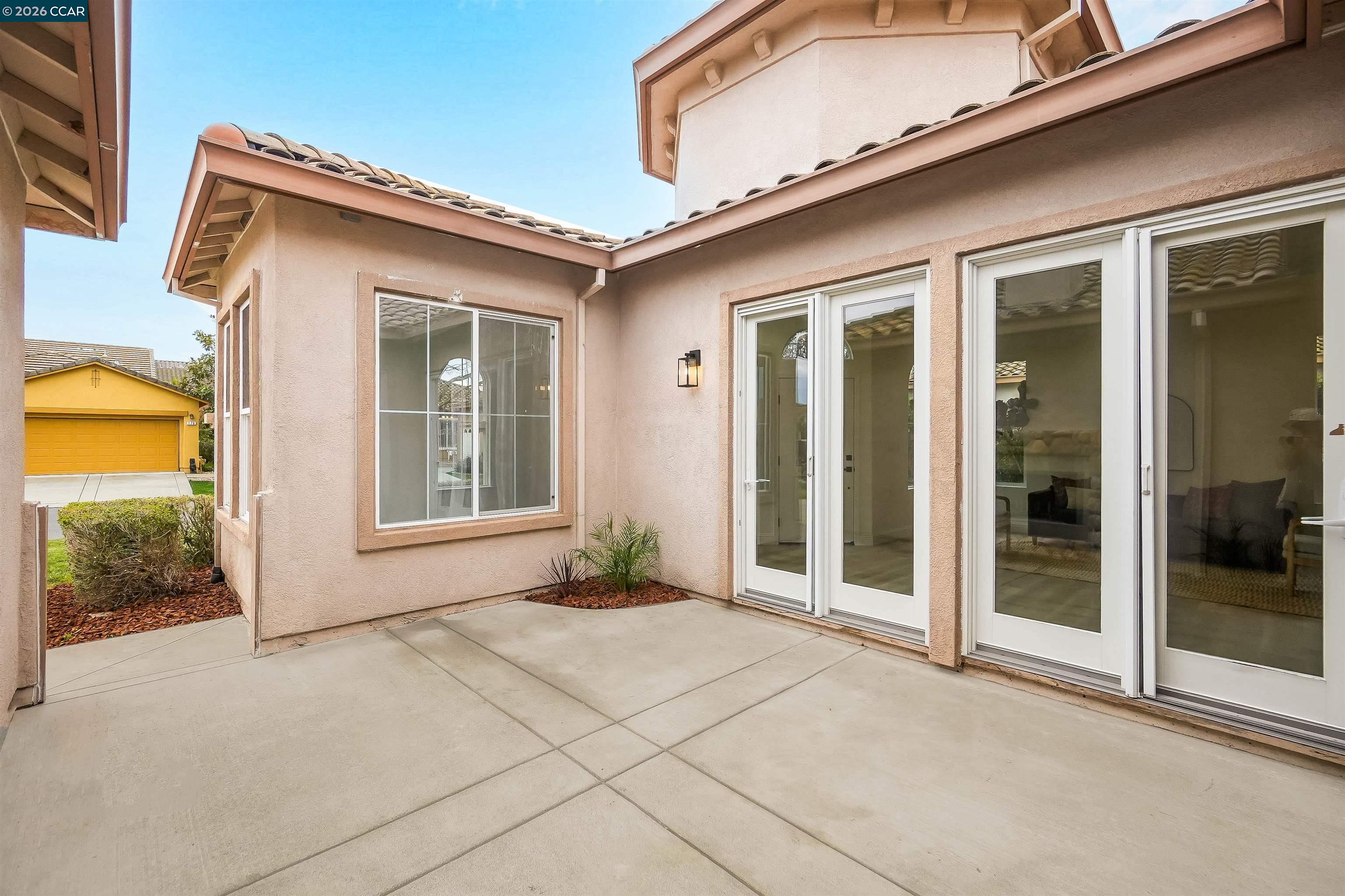 Detail Gallery Image 8 of 60 For 175 Oakridge Way, Rio Vista,  CA 94571 - 3 Beds | 2/1 Baths