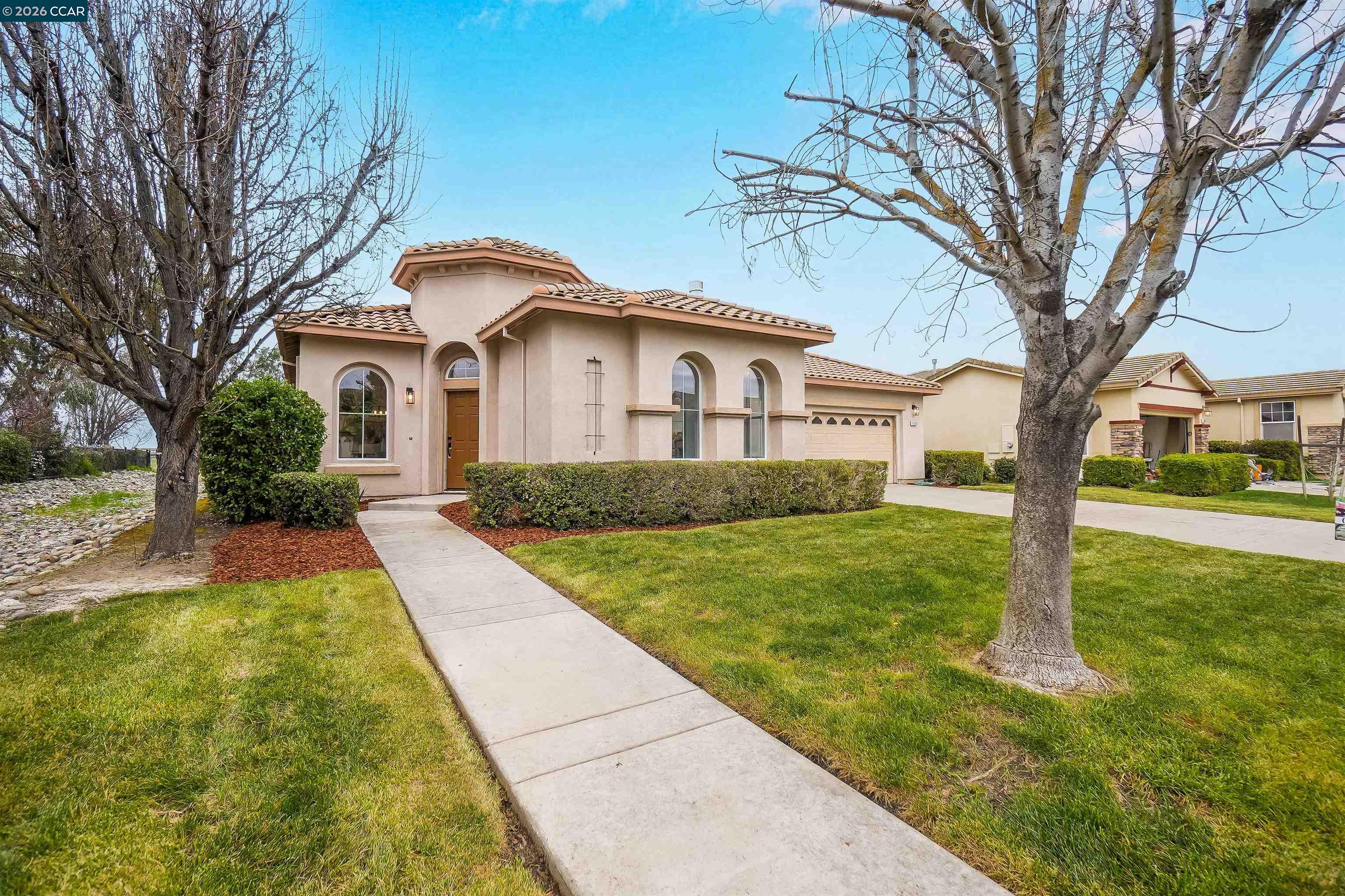 Detail Gallery Image 10 of 60 For 175 Oakridge Way, Rio Vista,  CA 94571 - 3 Beds | 2/1 Baths