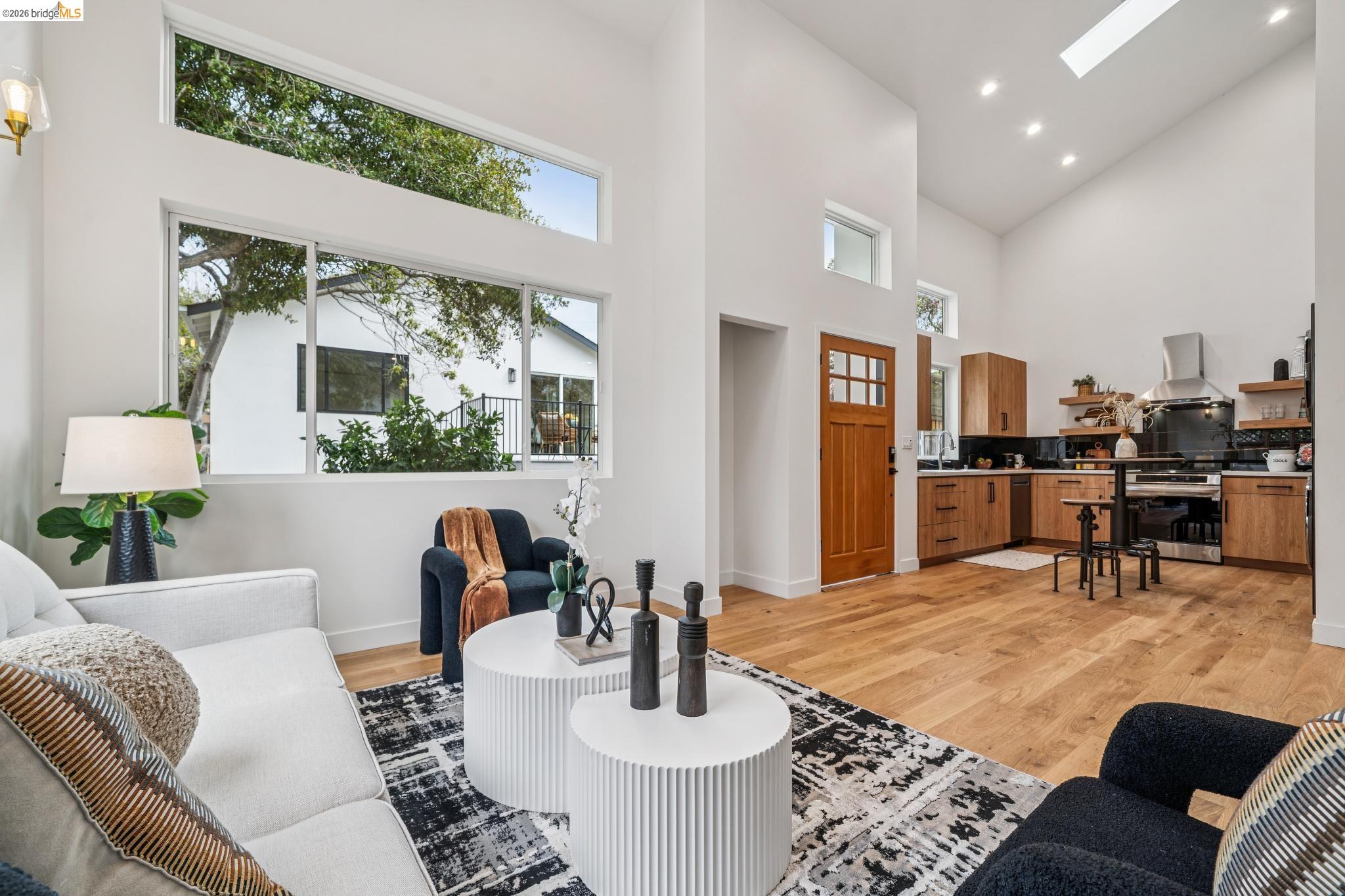 Detail Gallery Image 37 of 47 For 1009 Everett St, El Cerrito,  CA 94530 - 5 Beds | 4 Baths