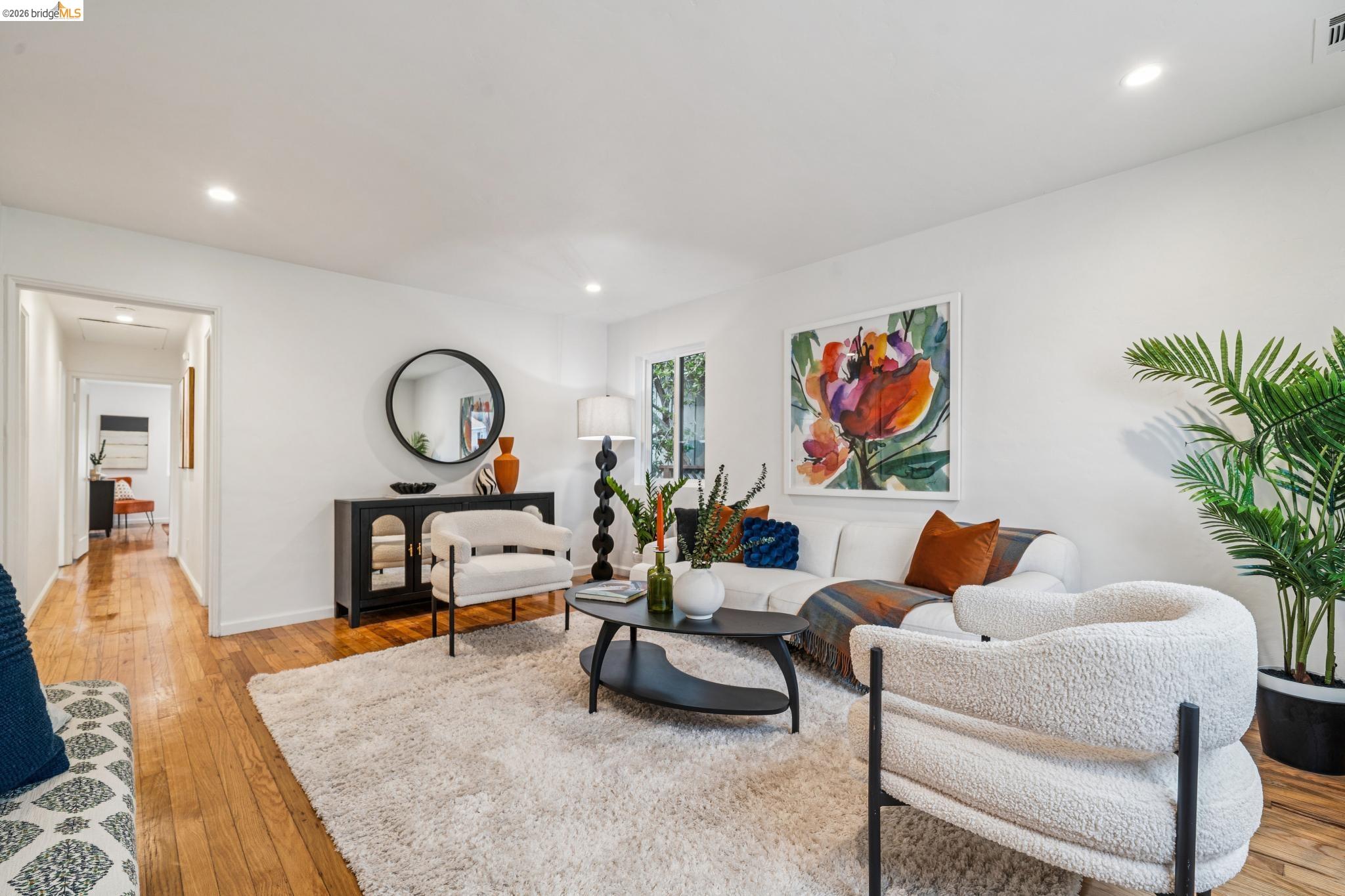 Detail Gallery Image 6 of 47 For 1009 Everett St, El Cerrito,  CA 94530 - 5 Beds | 4 Baths