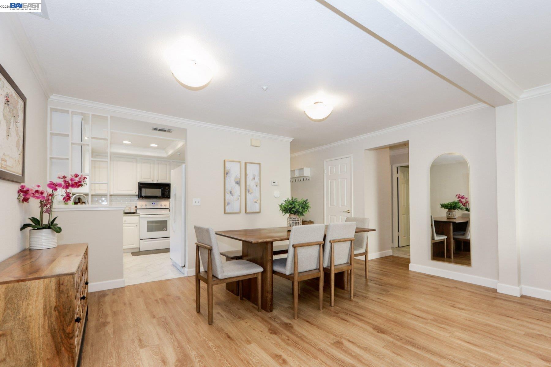 Photo #6: 41125162 Listing: Photo #6