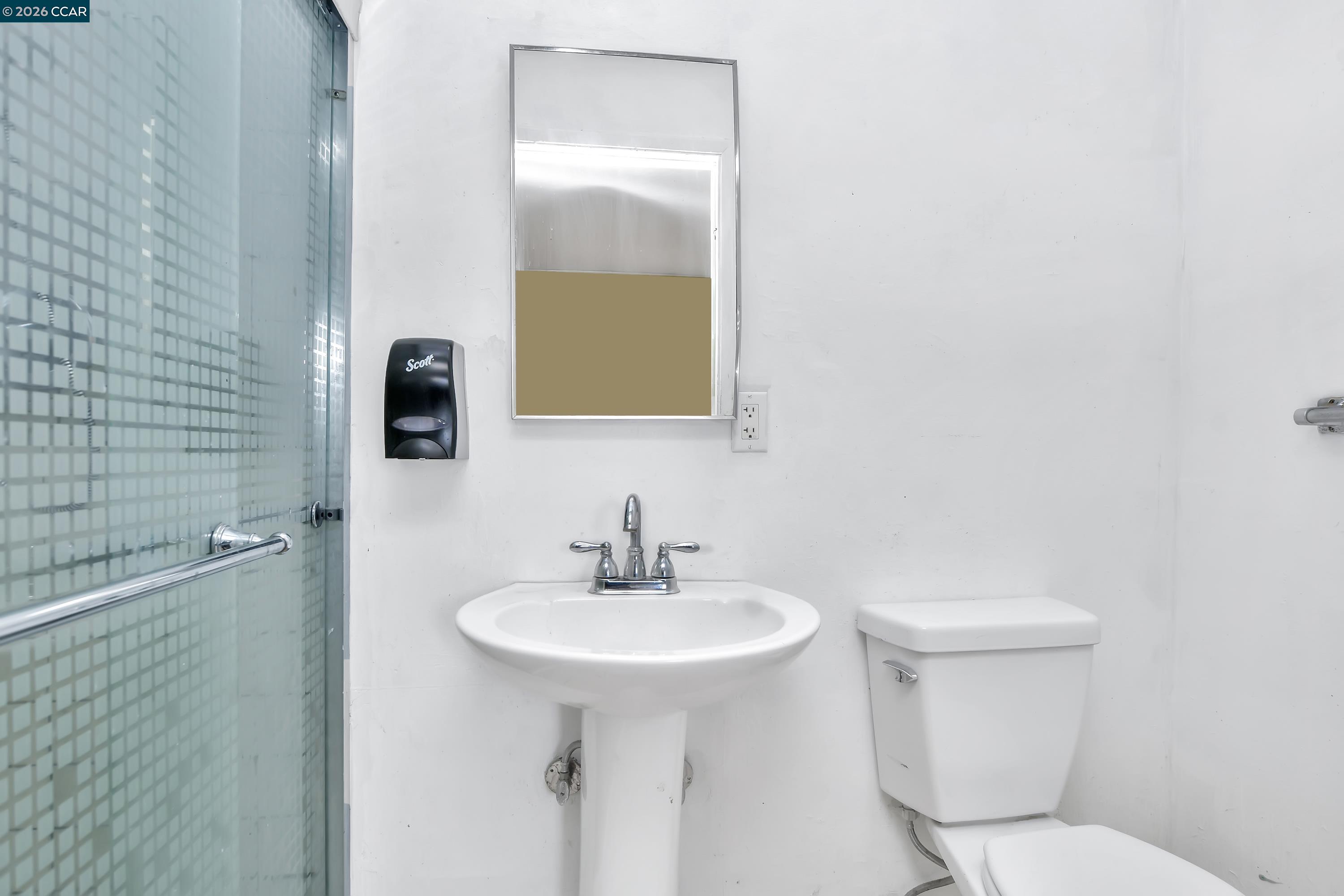 Detail Gallery Image 17 of 27 For 1212 E 13th St, Antioch,  CA 94509 - 3 Beds | 2 Baths