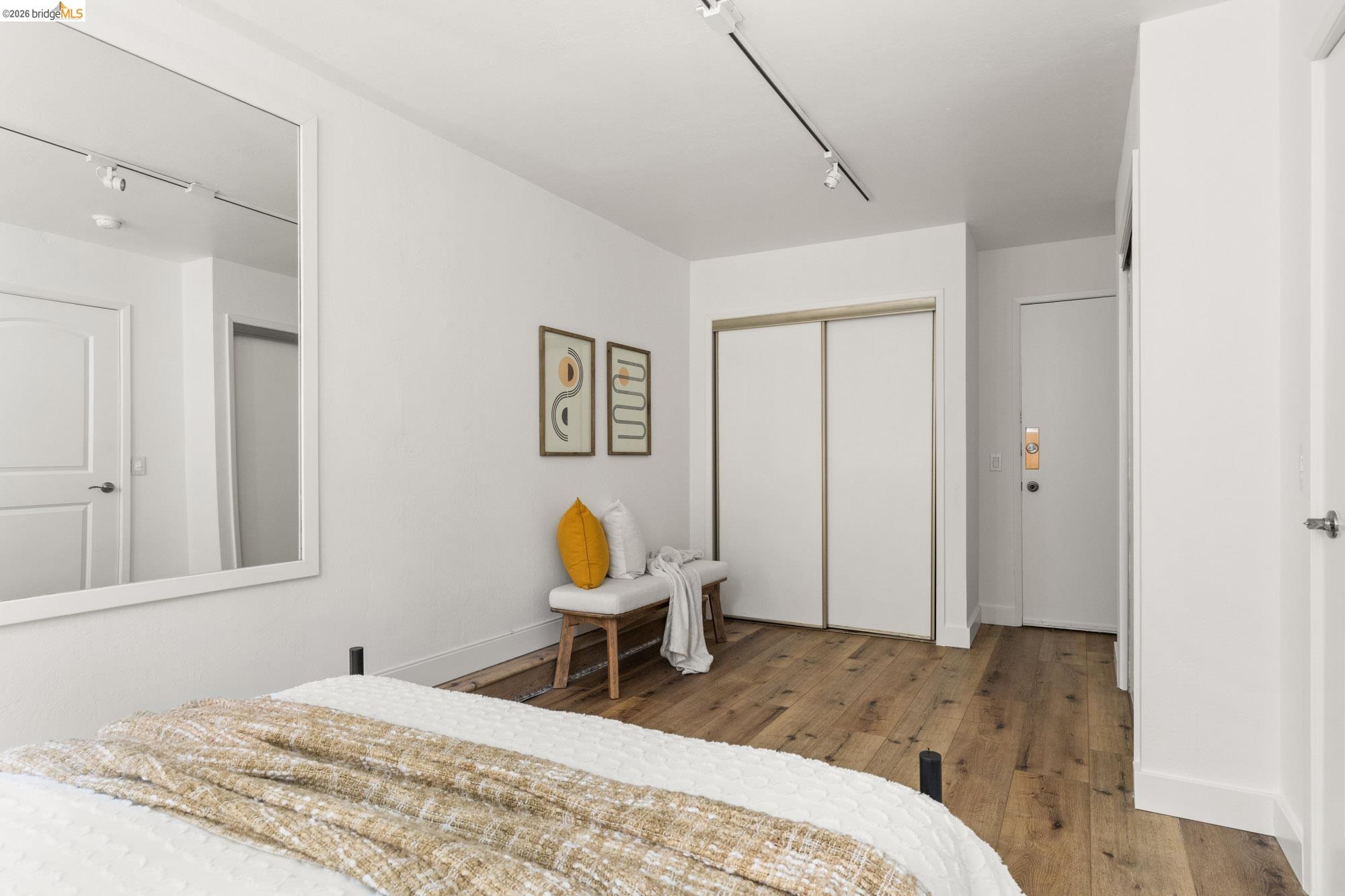 Detail Gallery Image 21 of 47 For 6931 Pinehaven Rd, Oakland,  CA 94611 - 4 Beds | 2/2 Baths