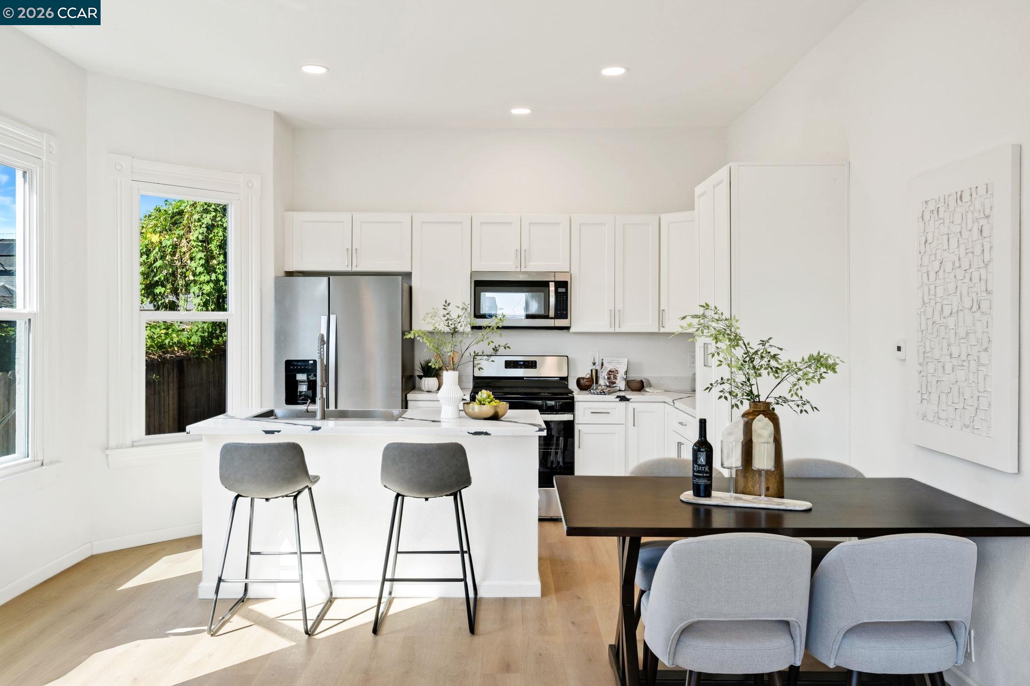 Detail Gallery Image 13 of 54 For 317 Glenn St, Vallejo,  CA 94590 - 3 Beds | 2 Baths