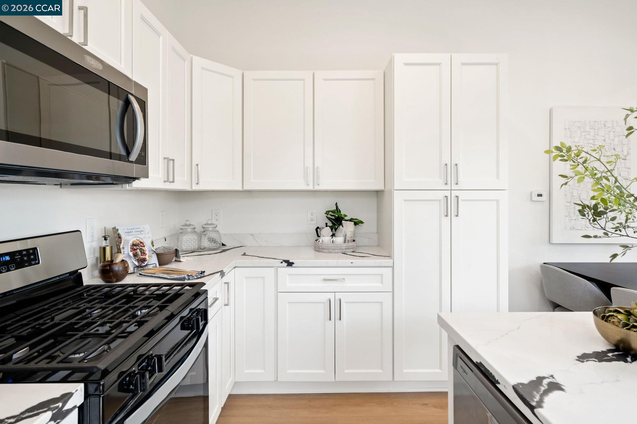 Detail Gallery Image 17 of 54 For 317 Glenn St, Vallejo,  CA 94590 - 3 Beds | 2 Baths