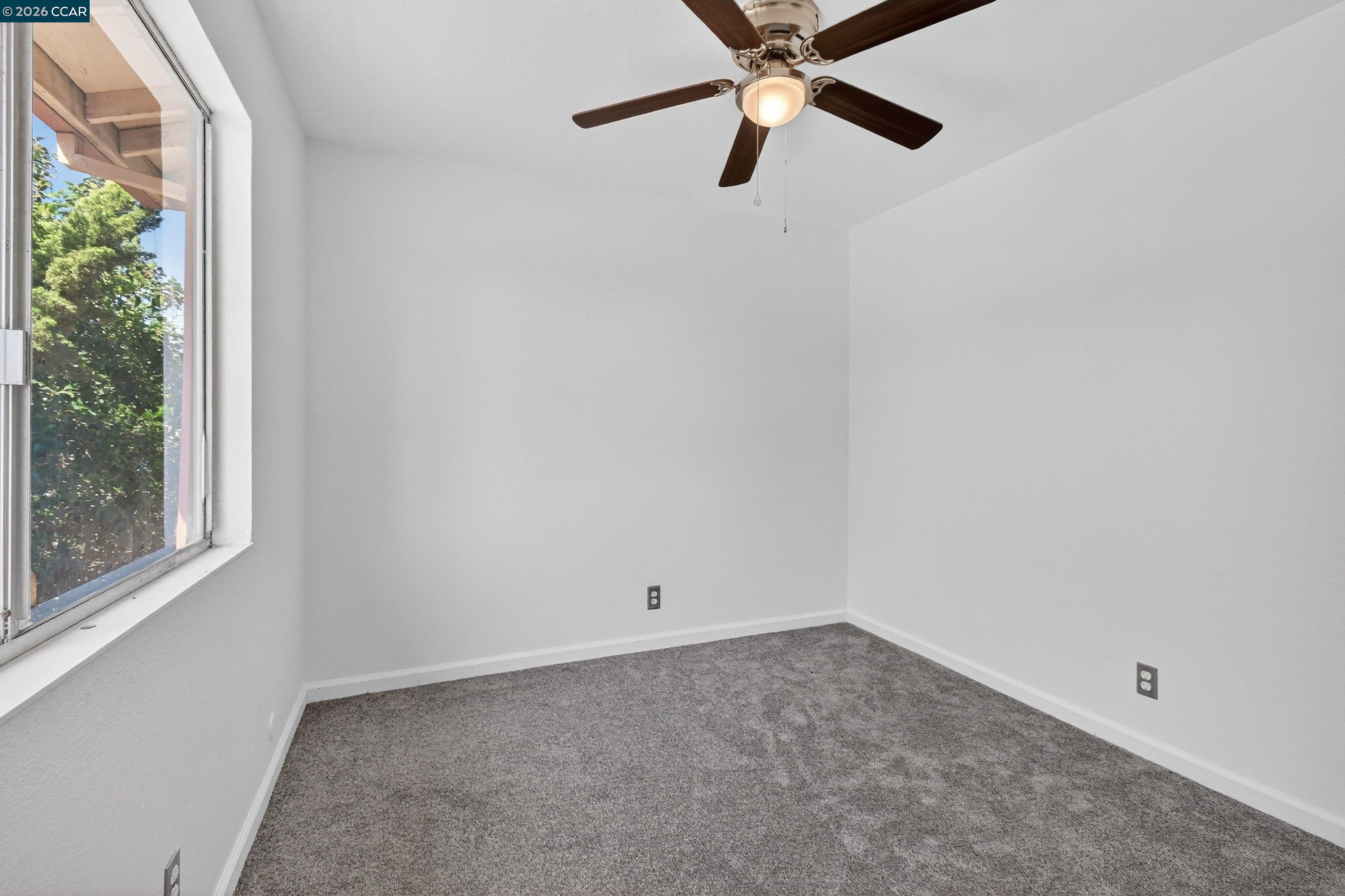 Detail Gallery Image 23 of 40 For 730 Stratford Avenue, Dixon,  CA 95620 - 4 Beds | 2/1 Baths