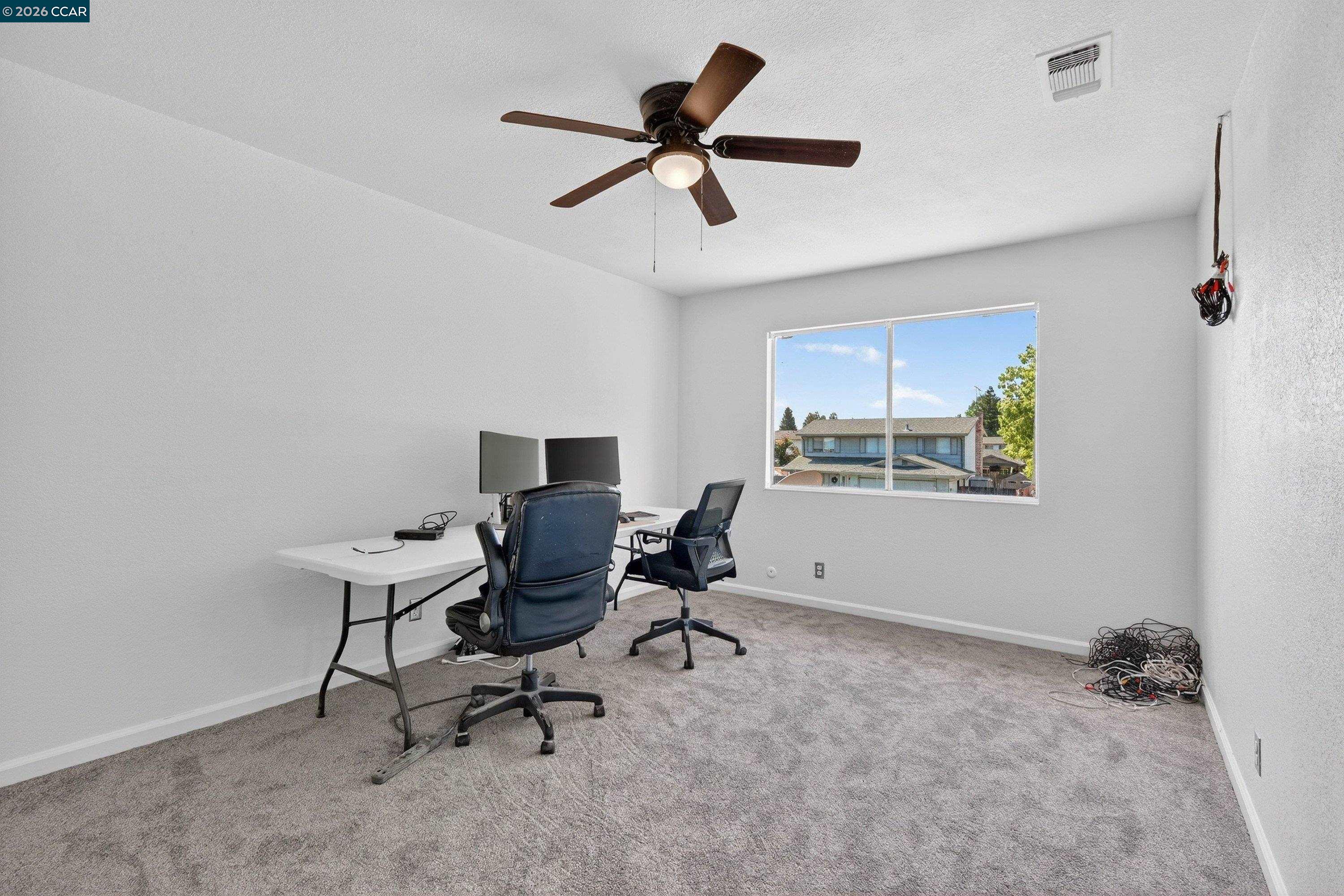 Detail Gallery Image 31 of 40 For 730 Stratford Avenue, Dixon,  CA 95620 - 4 Beds | 2/1 Baths