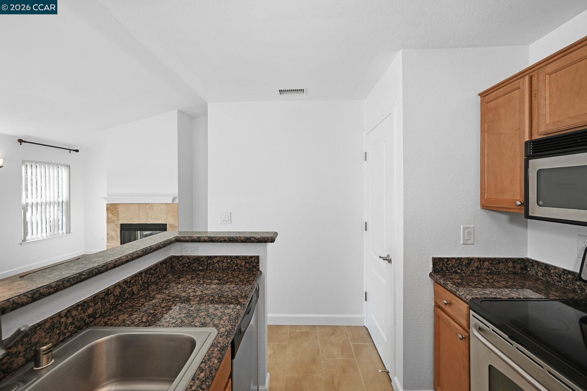 Photo #10: 41125170 Listing: Photo #10