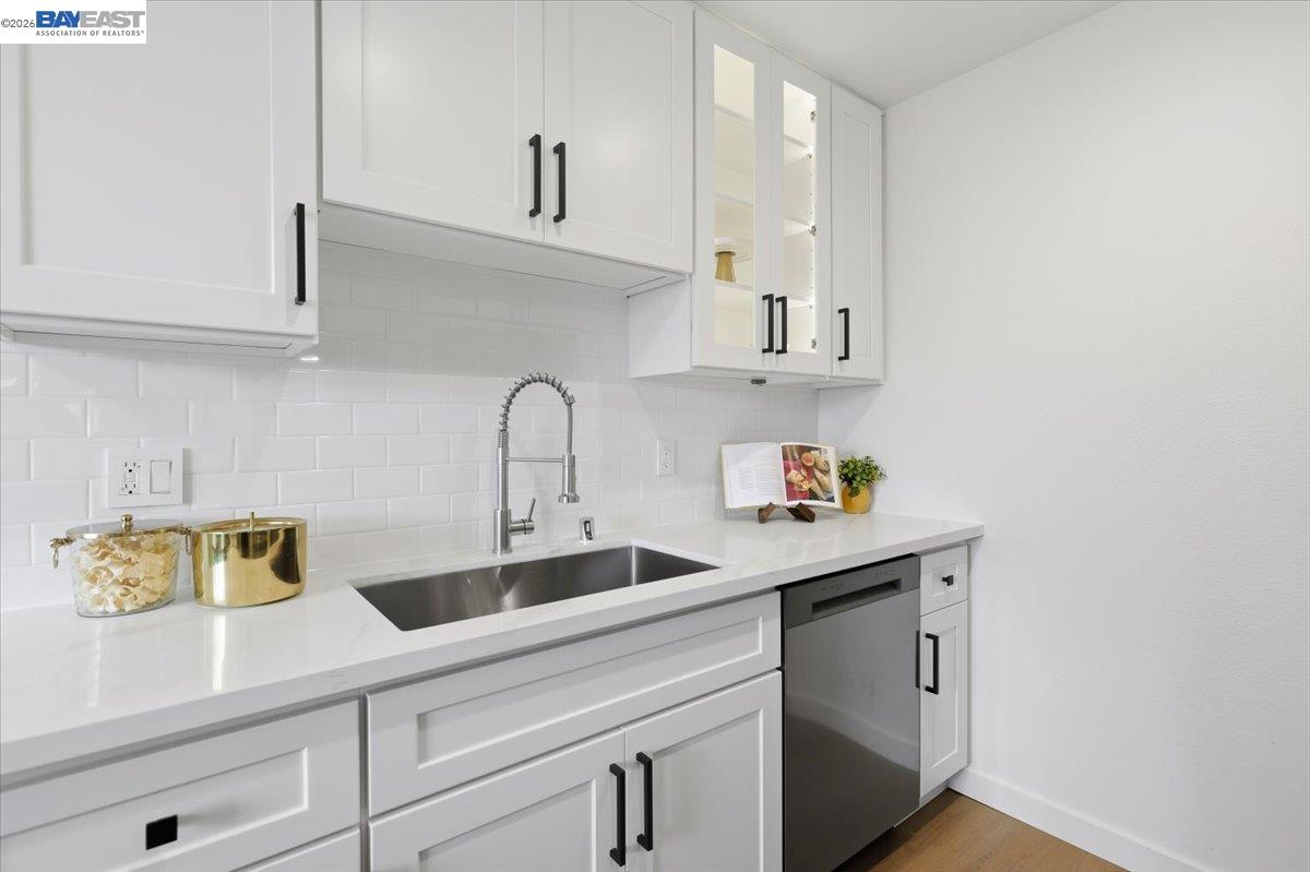 Photo #12: 41125175 Listing: Photo #12