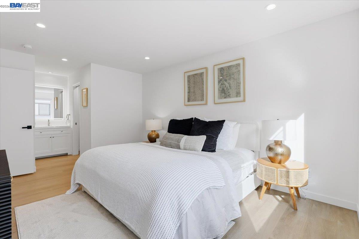 Photo #16: 41125175 Listing: Photo #16