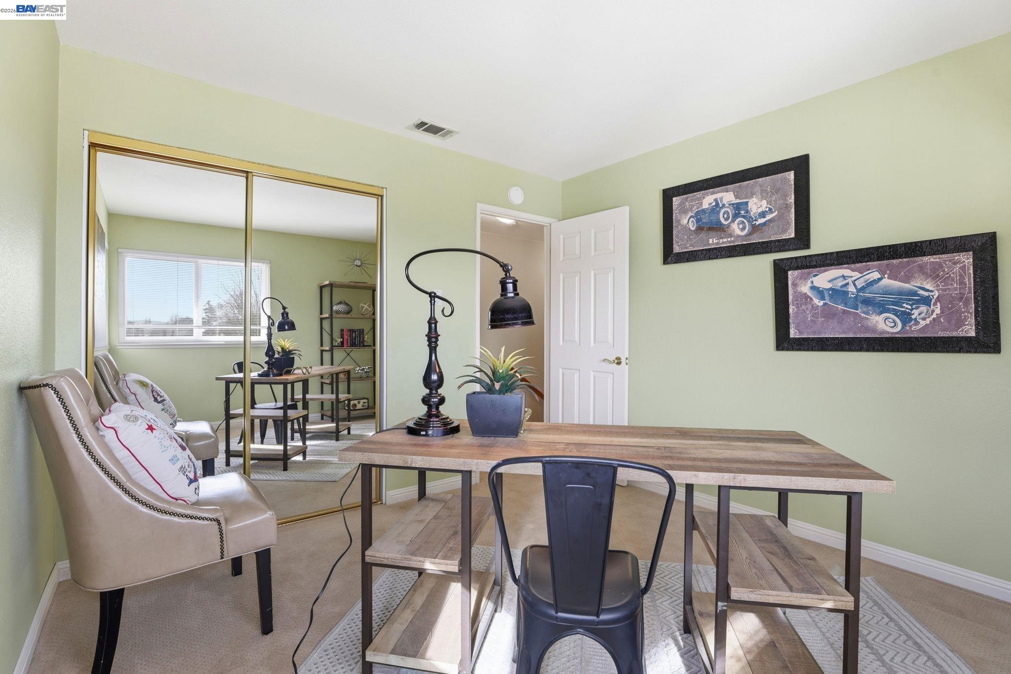 Detail Gallery Image 16 of 27 For 3593 Whitehall Ct, Pleasanton,  CA 94588 - 4 Beds | 3 Baths