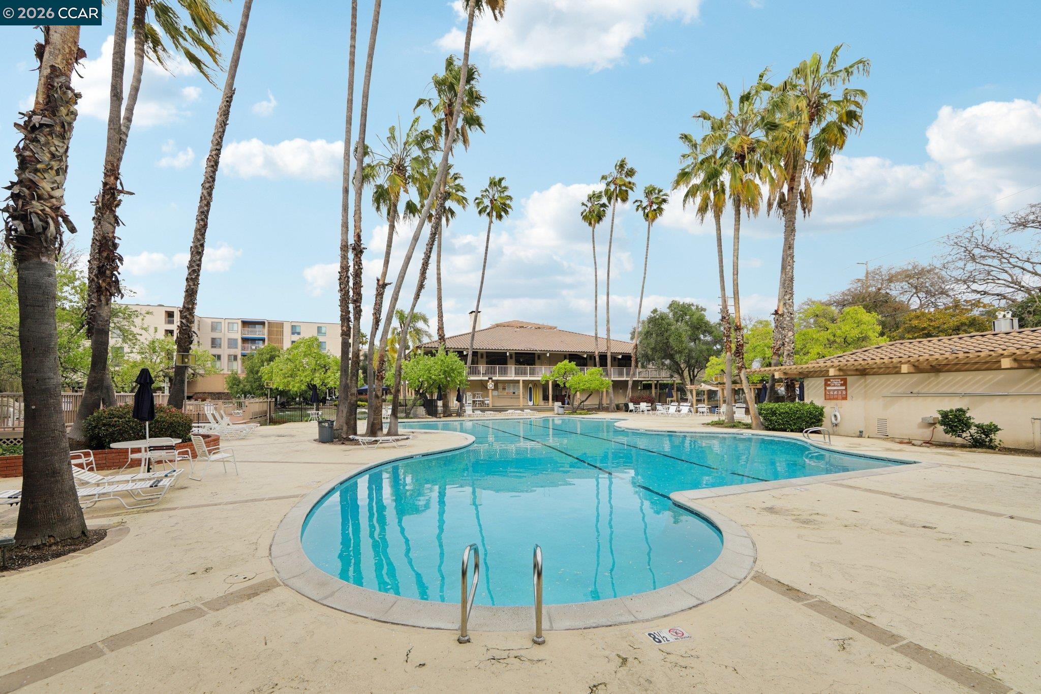 Photo #41: 41125180 Listing: Photo #41