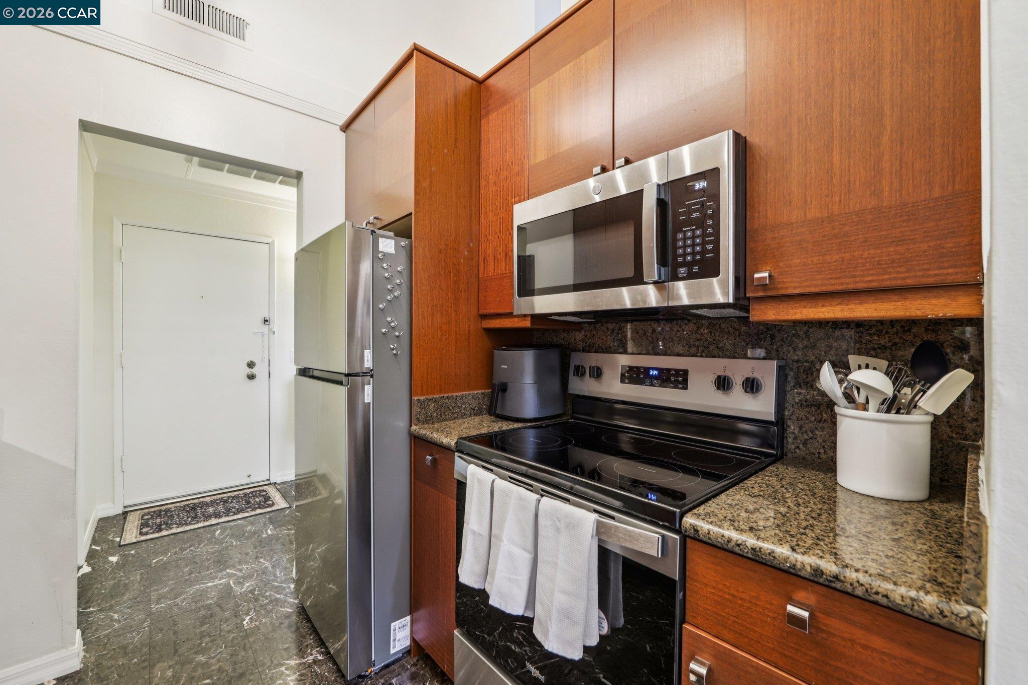 Photo #10: 41125180 Listing: Photo #10