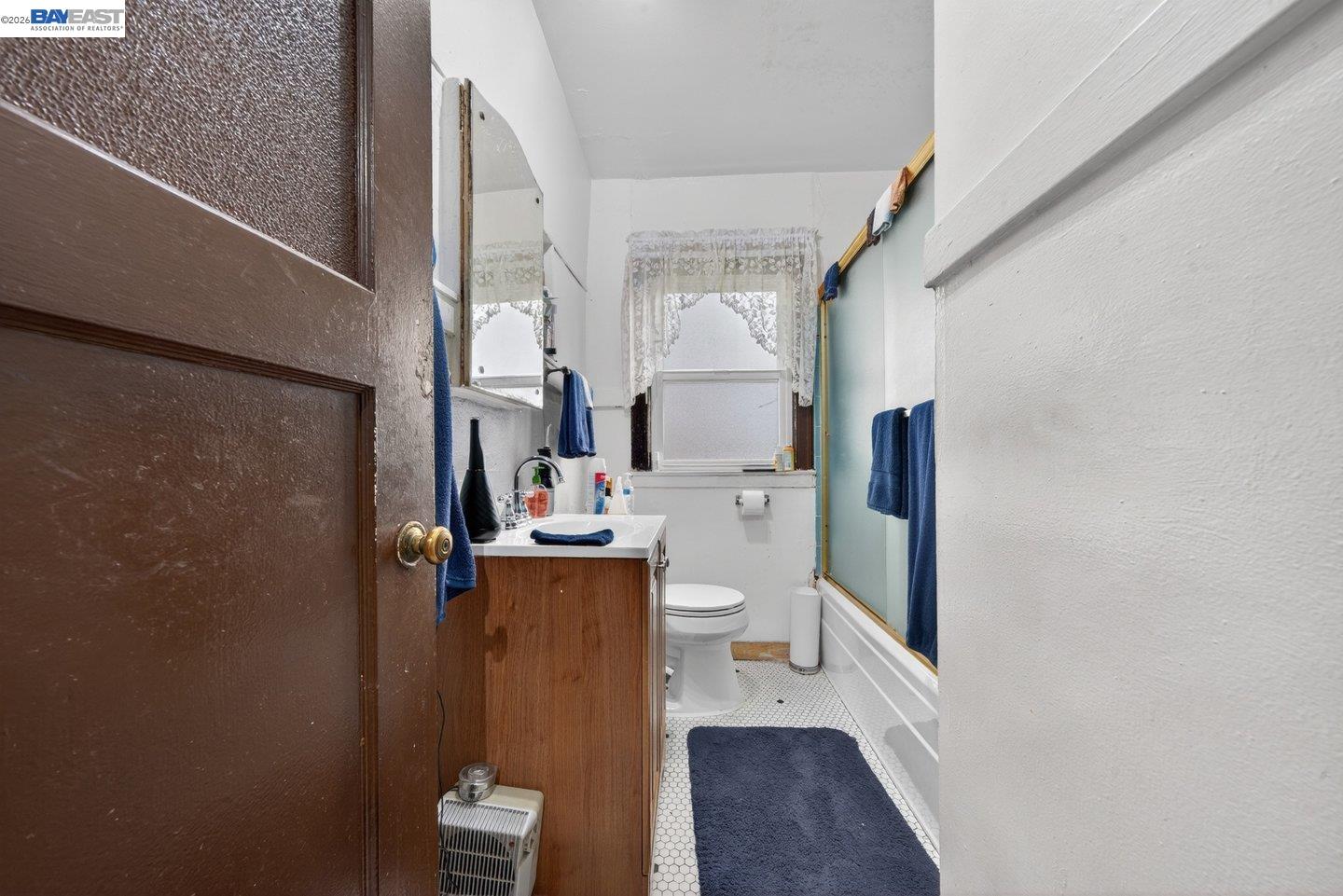 Detail Gallery Image 10 of 16 For 940 Delaware St, Berkeley,  CA 94710 - – Beds | – Baths