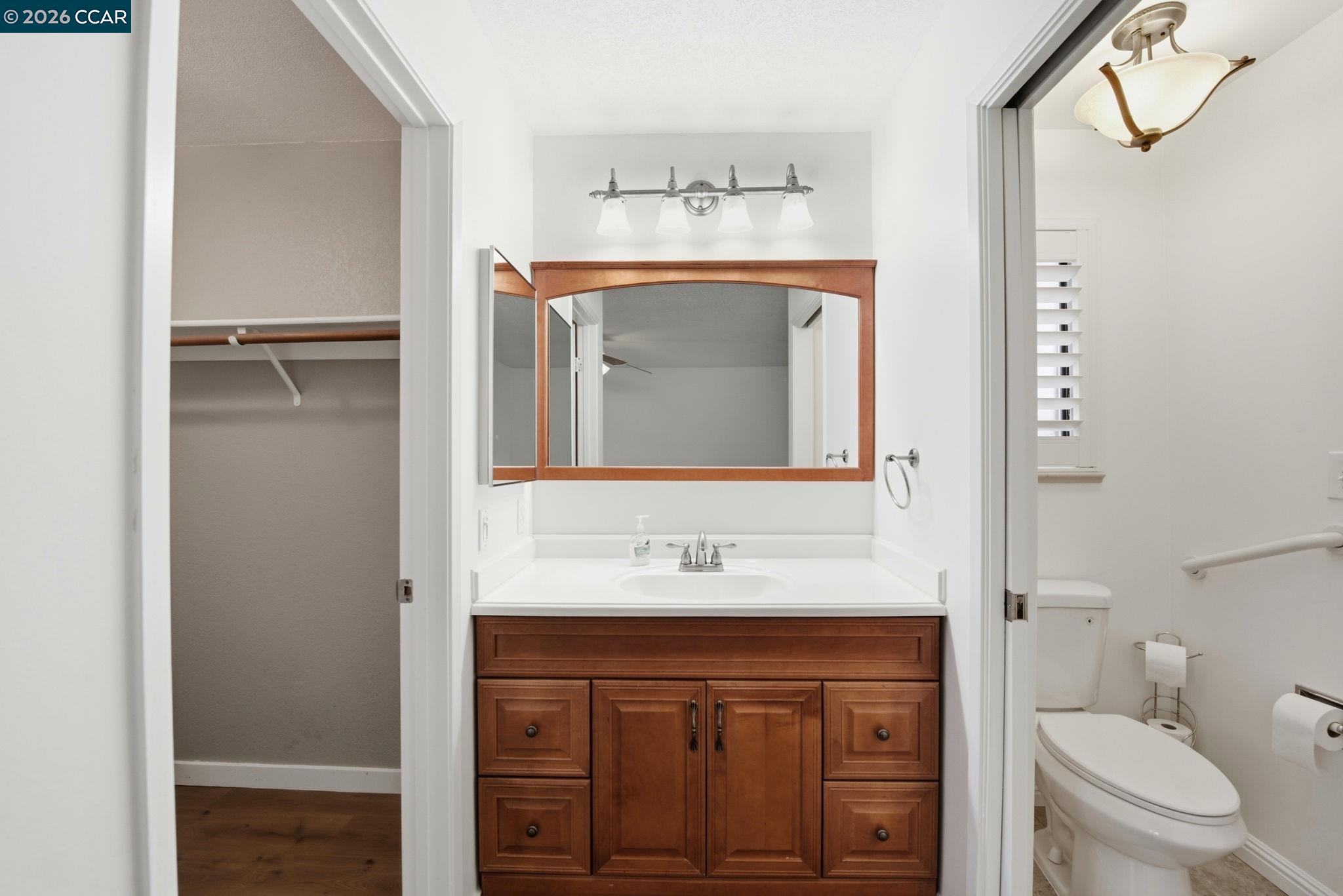 Detail Gallery Image 20 of 33 For 970 Joaquin Ave, San Leandro,  CA 94577 - 2 Beds | 2 Baths