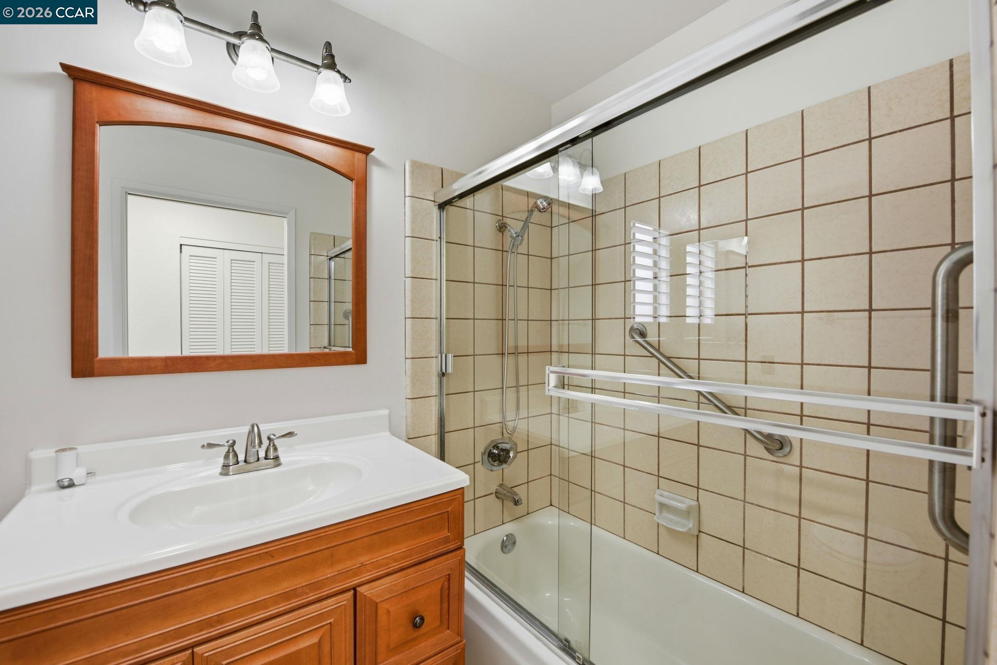 Detail Gallery Image 27 of 33 For 970 Joaquin Ave, San Leandro,  CA 94577 - 2 Beds | 2 Baths
