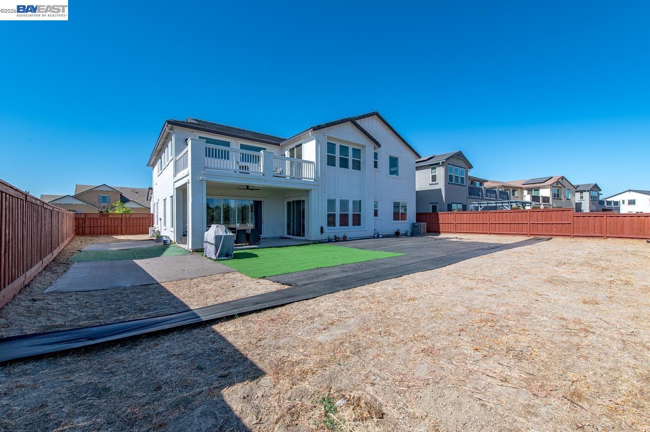 Detail Gallery Image 45 of 51 For 713 River Bend Dr, Lathrop,  CA 95330 - 6 Beds | 5/1 Baths